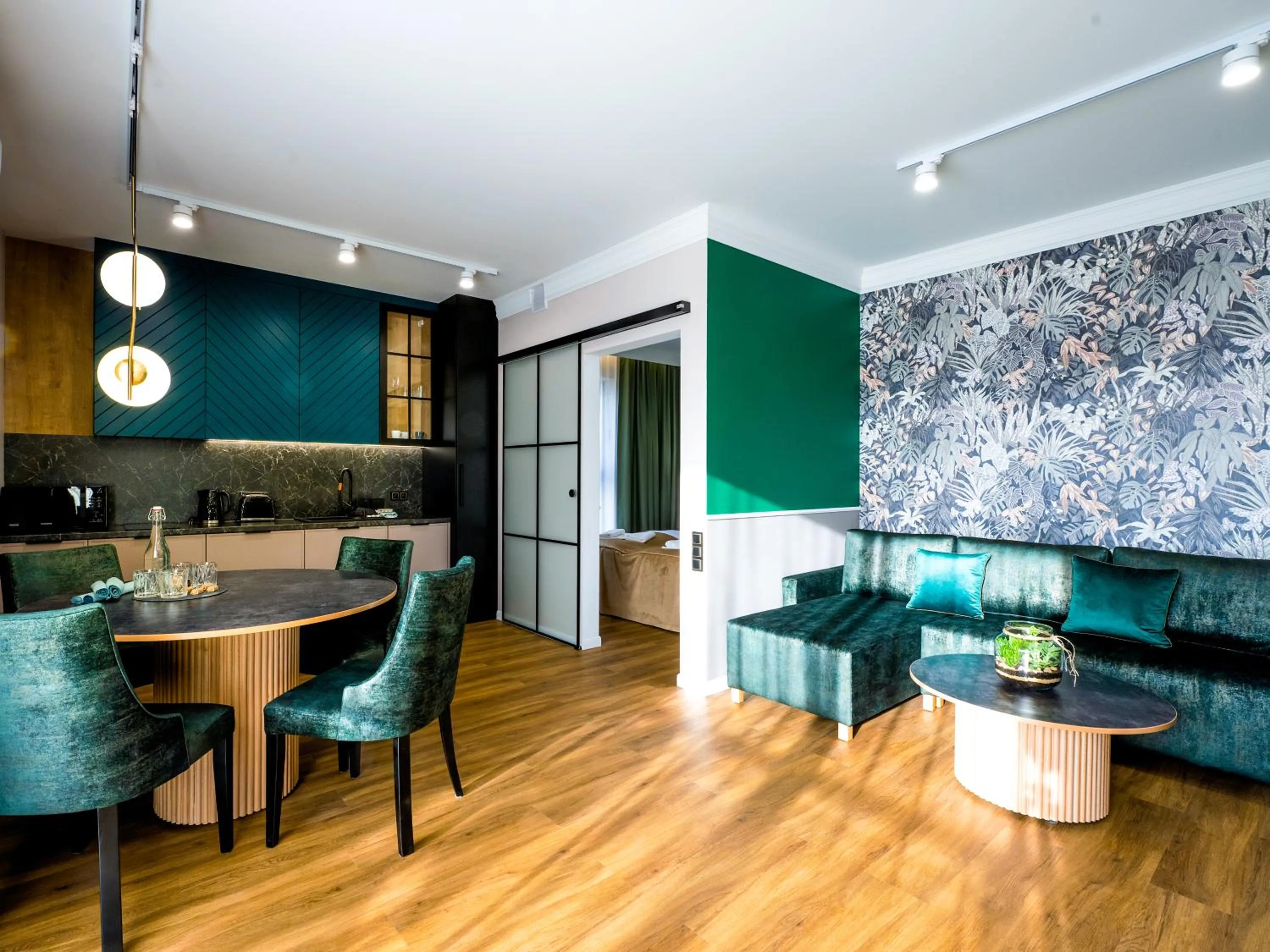 Kitchen or kitchenette in Aparthotel Green Concrete