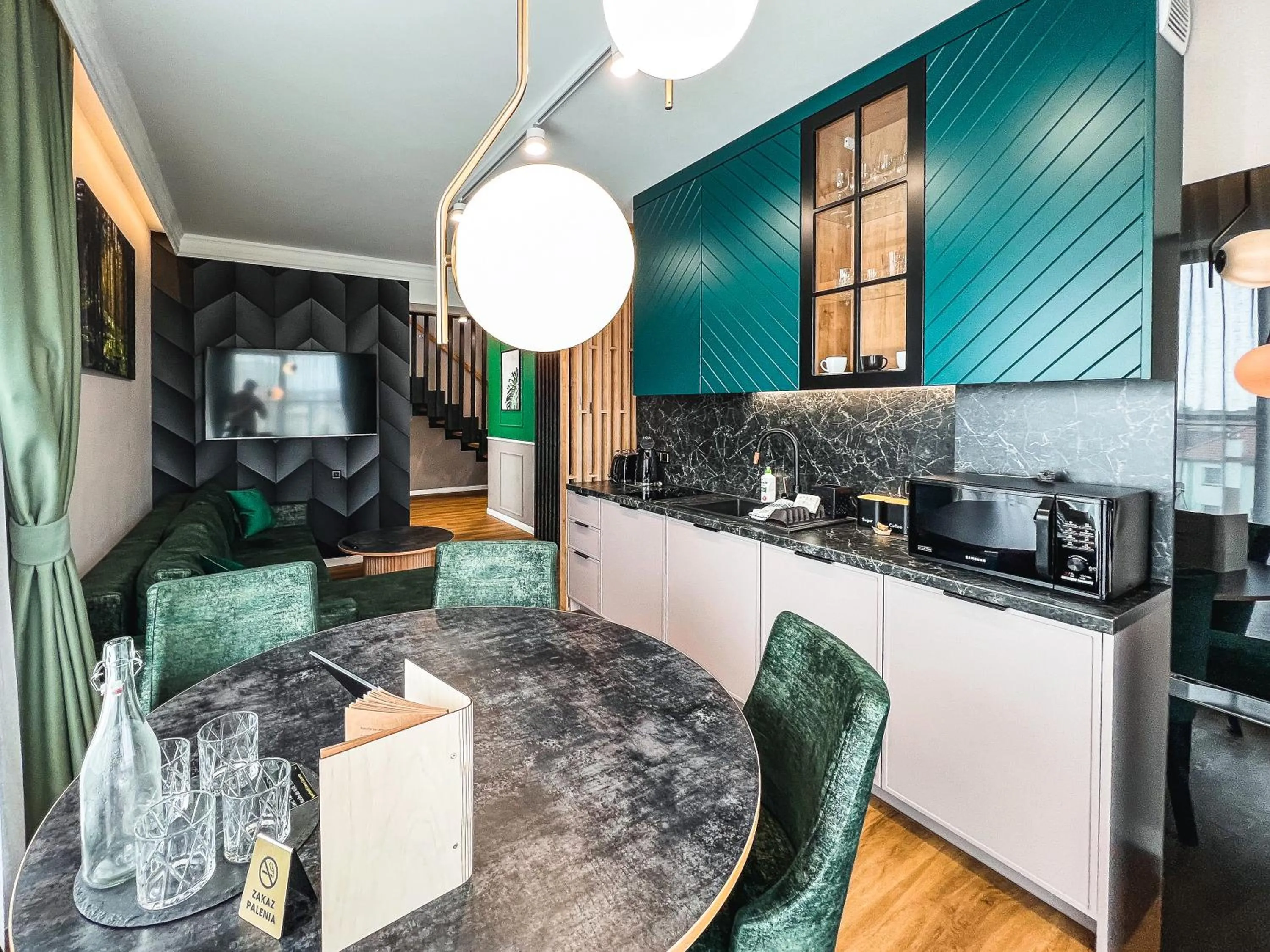 Kitchen or kitchenette in Aparthotel Green Concrete