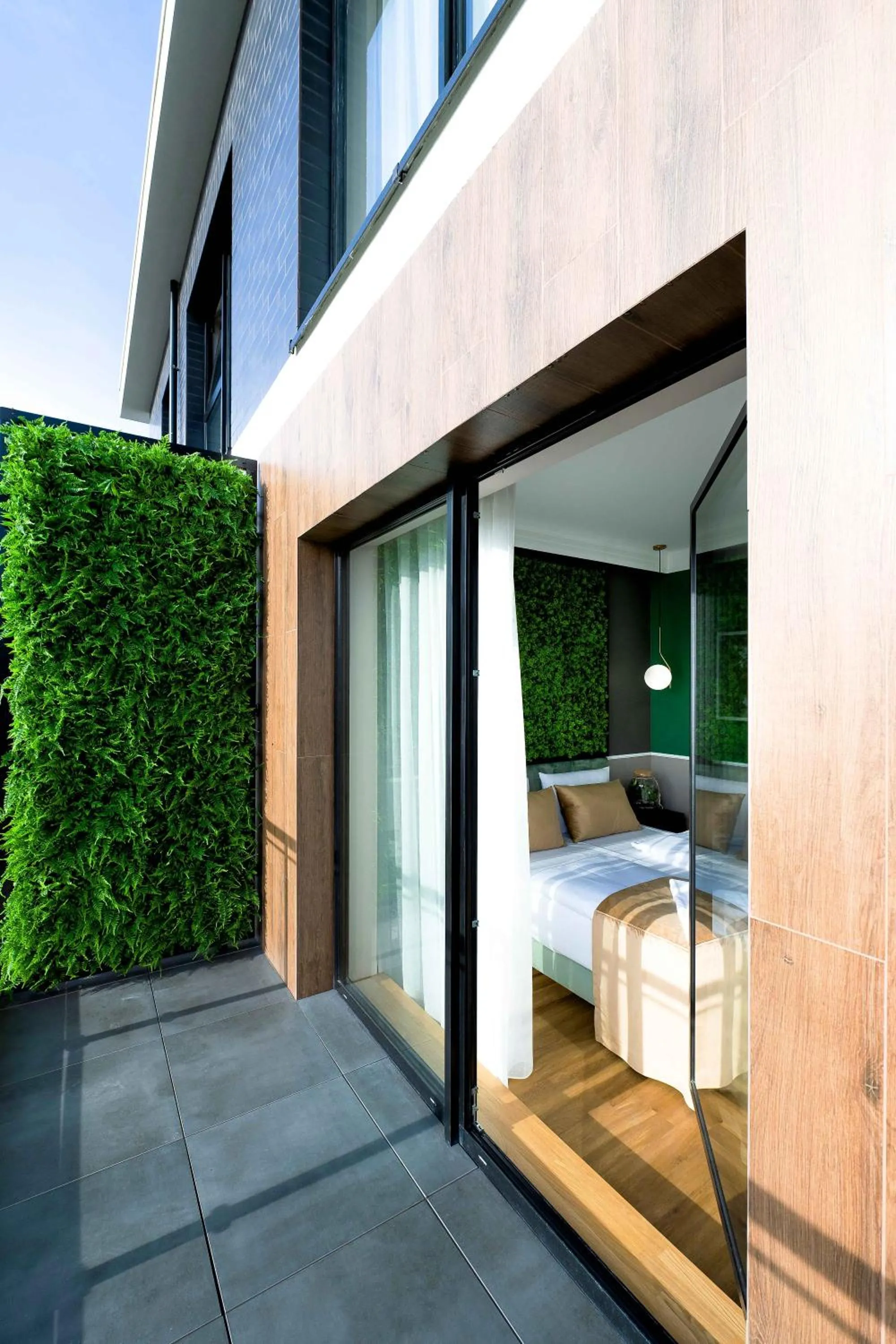 Property building in Aparthotel Green Concrete