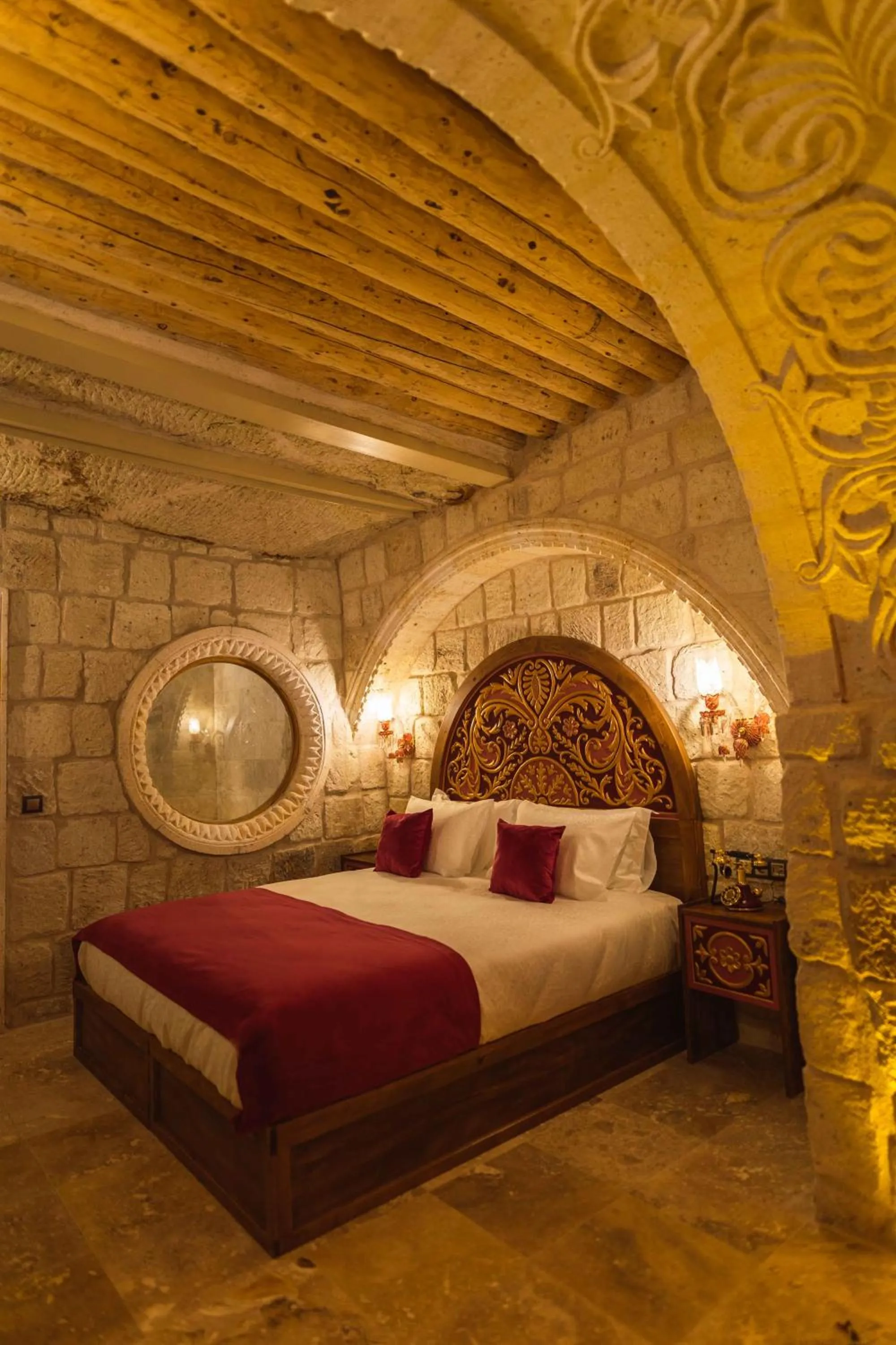 Bed in Solo Cave Suites