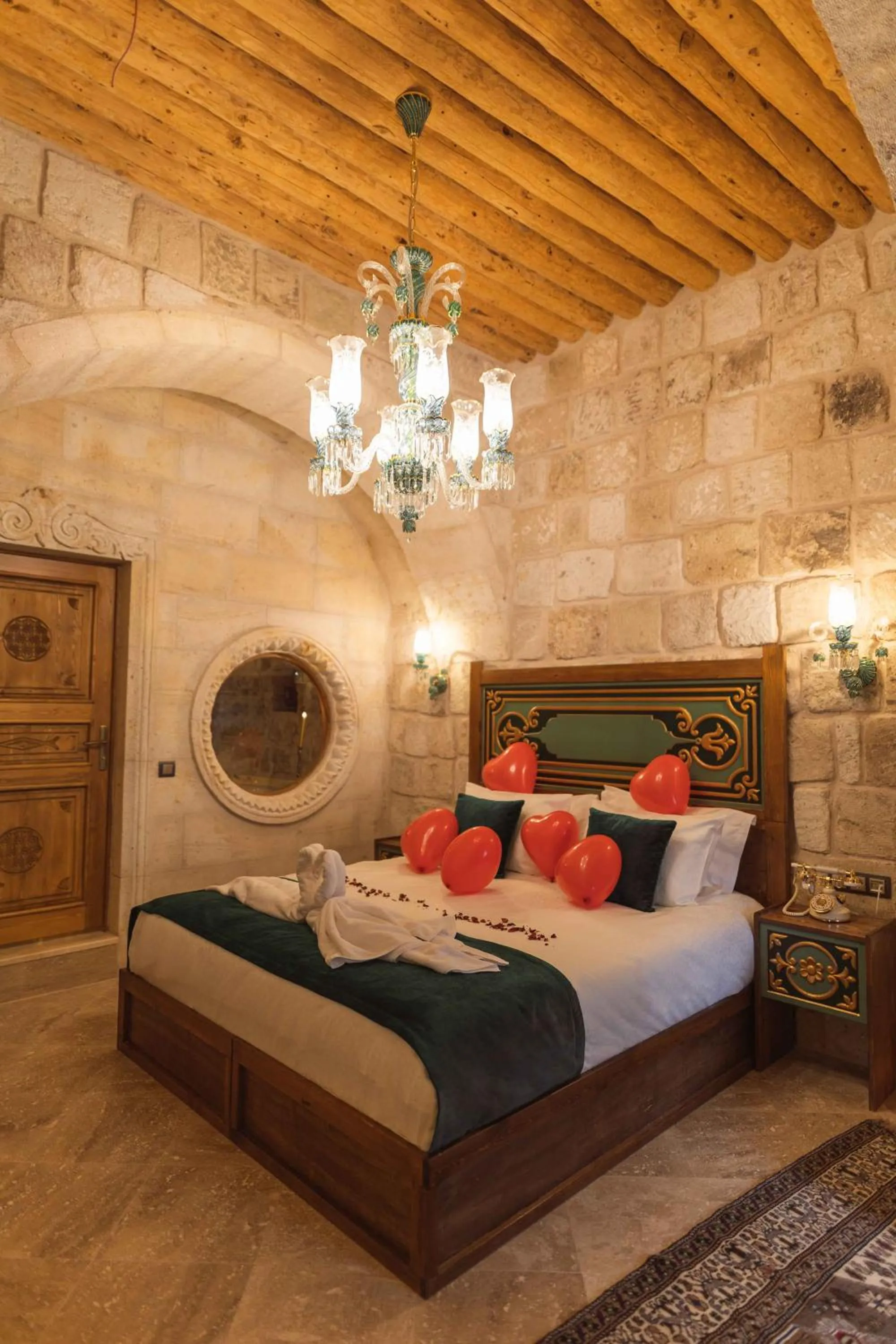 Bed in Solo Cave Suites