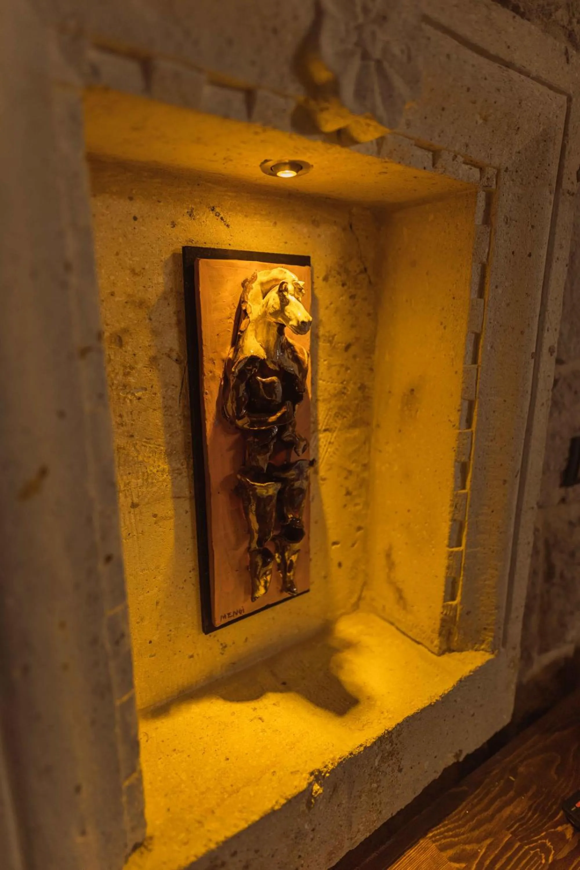 Facade/entrance in Solo Cave Suites