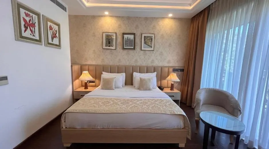 Bedroom, Bed in The Woodbury