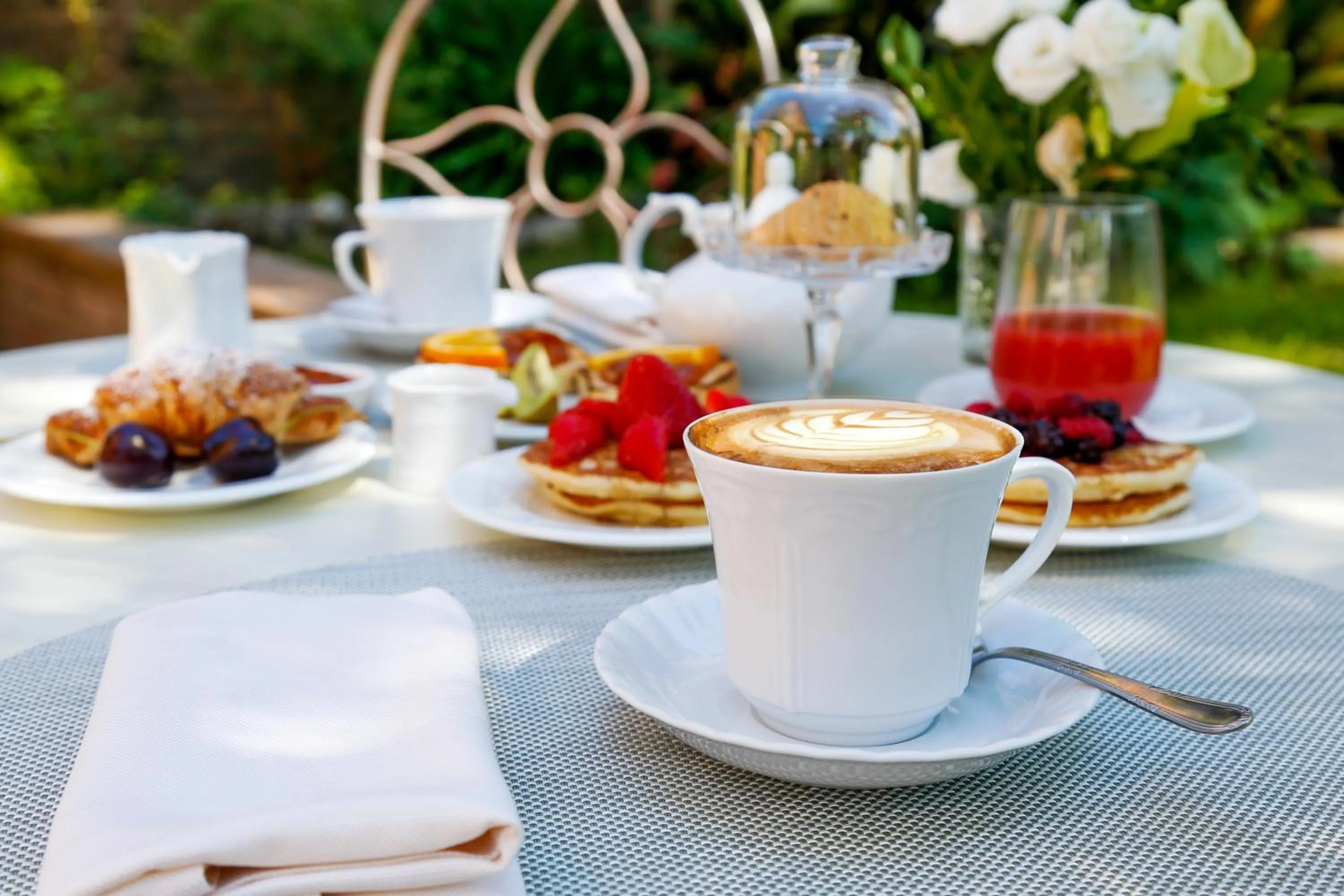 Continental breakfast in Hotel Vannucci