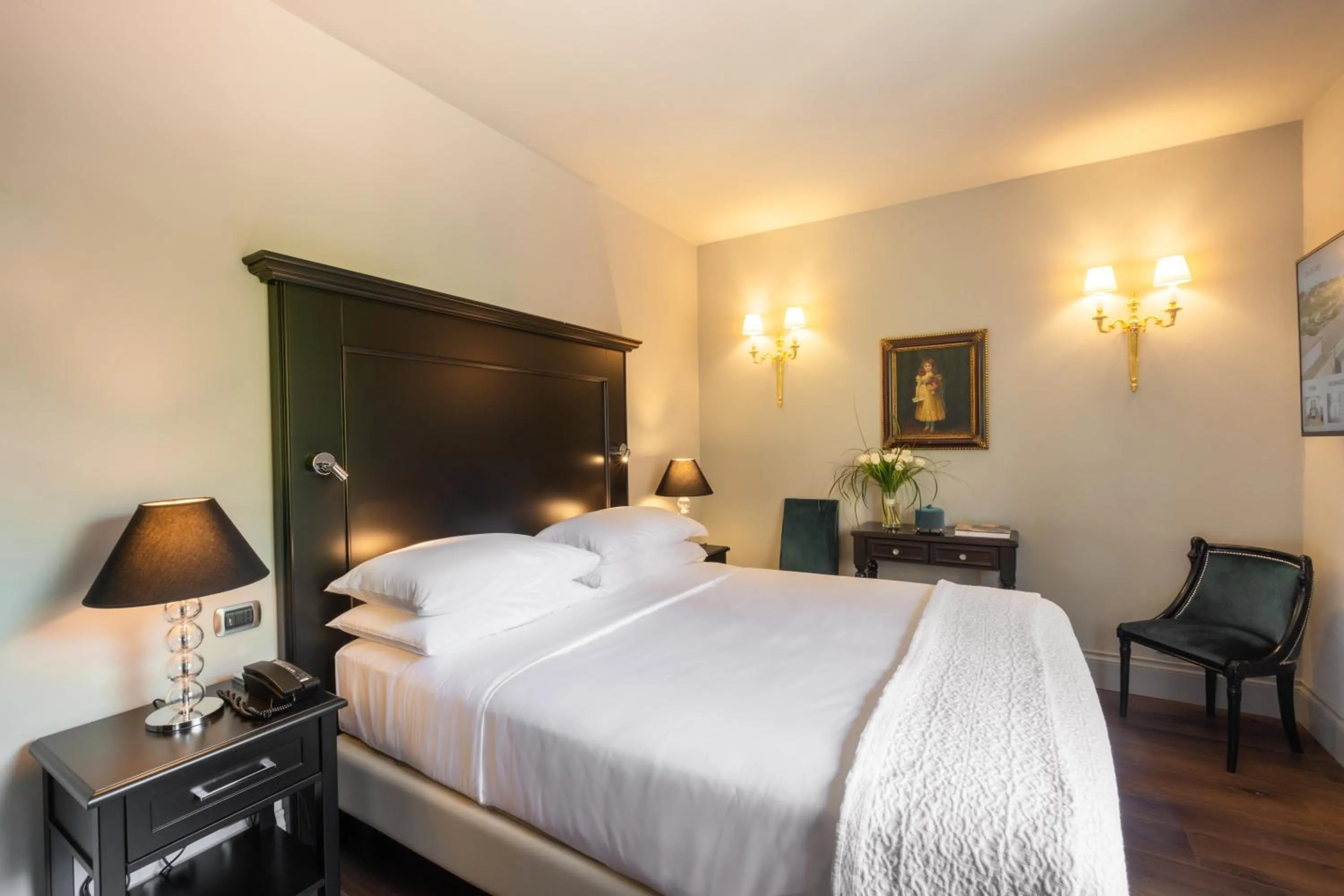 Bedroom, Bed in Hotel Vannucci