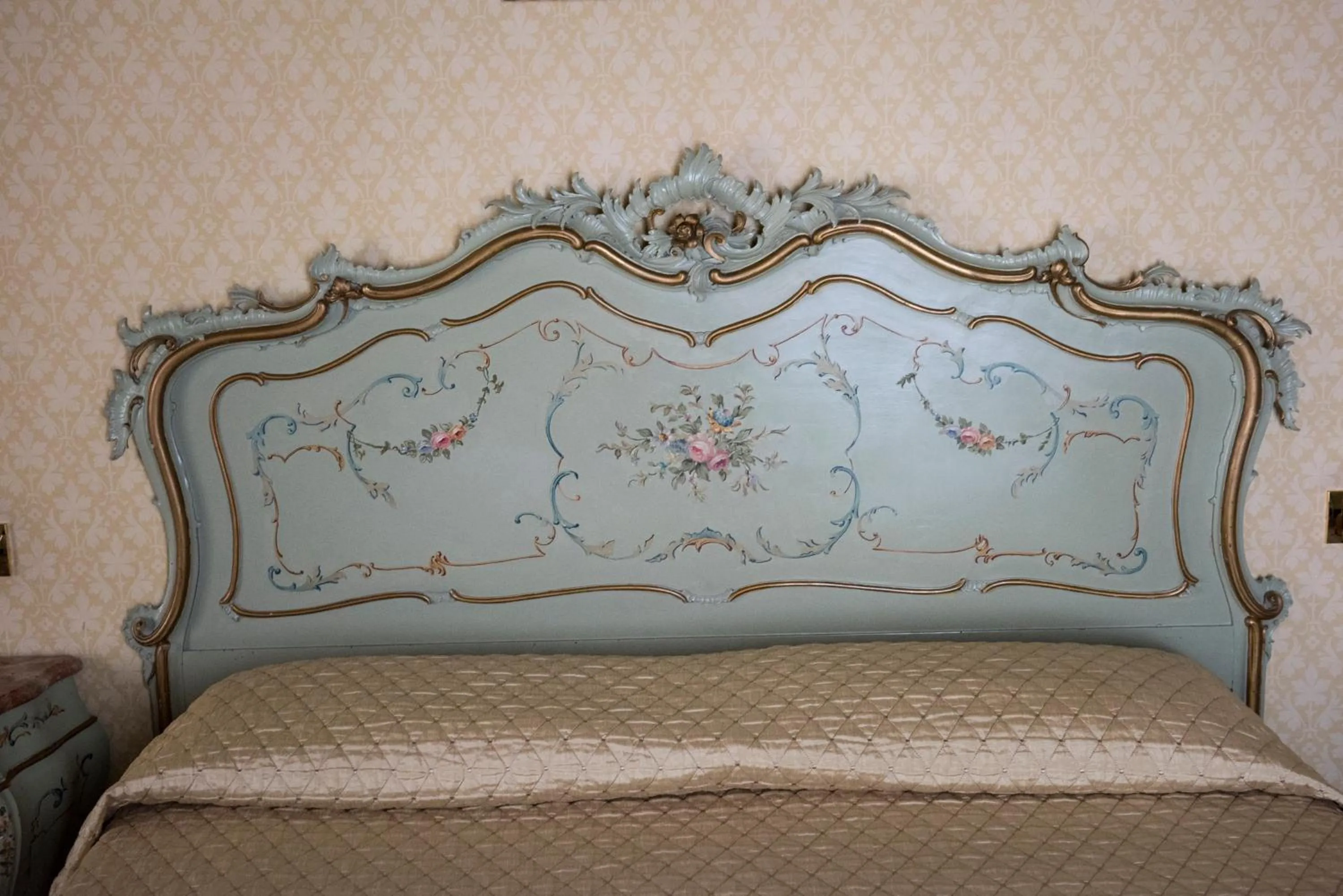 Decorative detail, Seating Area in Palazzo Failla Hotel