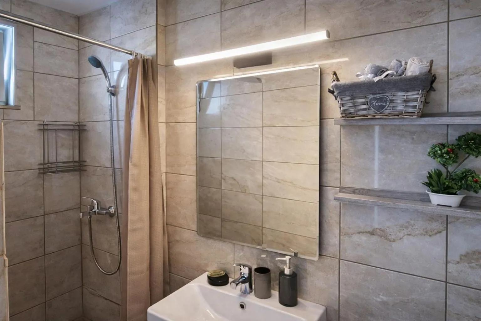 Bathroom in Secret Garden Hotel