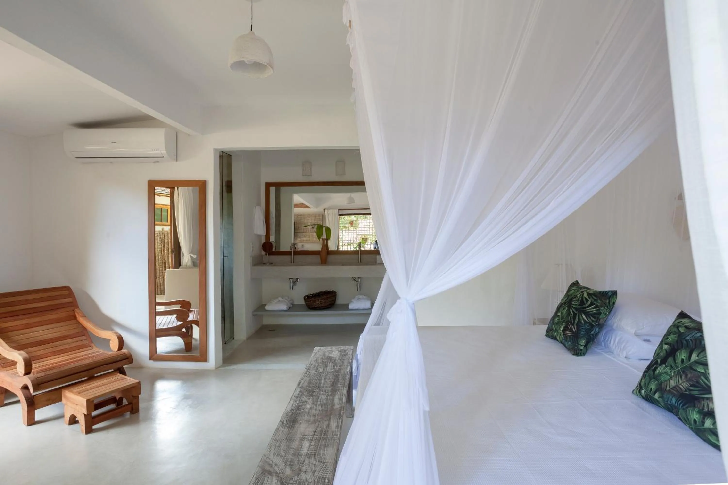 Photo of the whole room, Bed in DA GRAÇA HOTEL