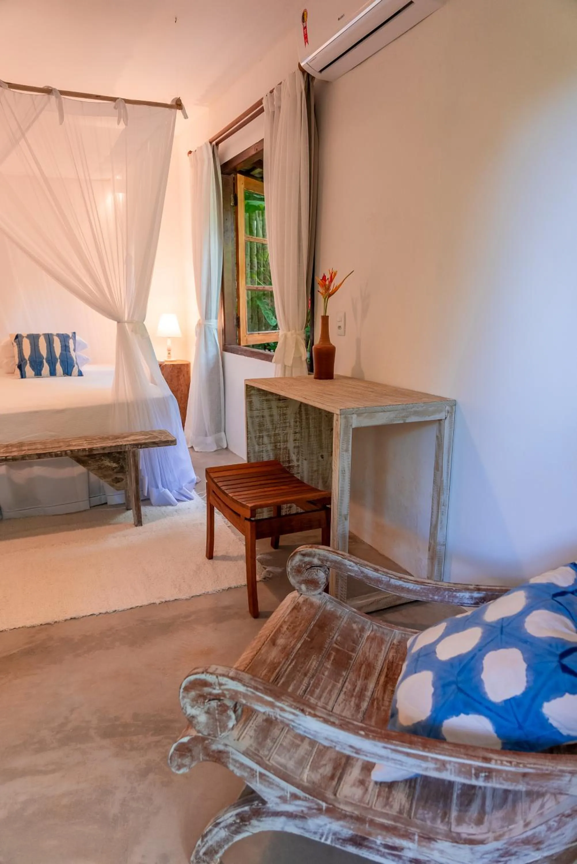 Seating area, Bed in DA GRAÇA HOTEL