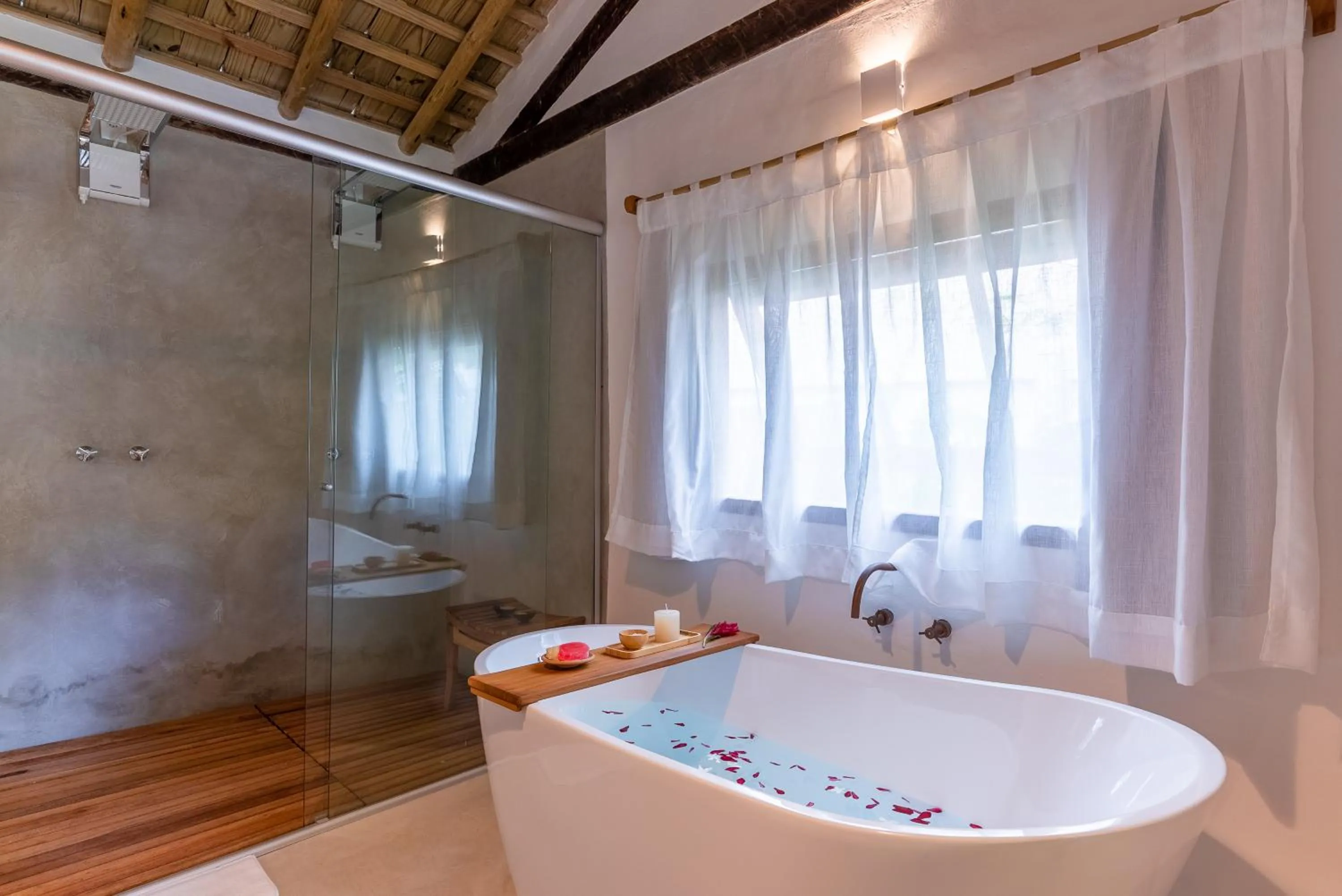 Bathroom in DA GRAÇA HOTEL