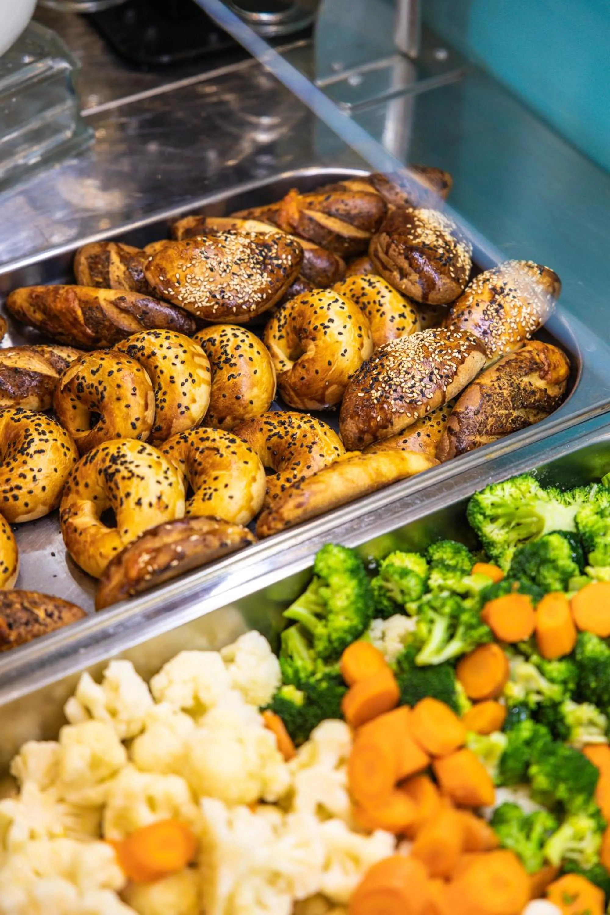 Buffet breakfast in AMR Hotel - Durres