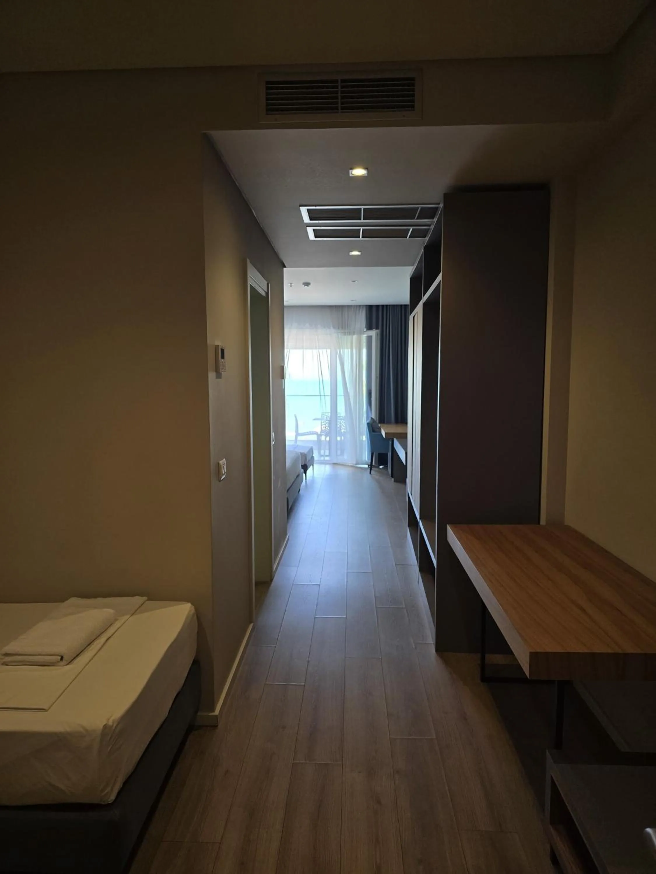 Bedroom, Bed in AMR Hotel - Durres