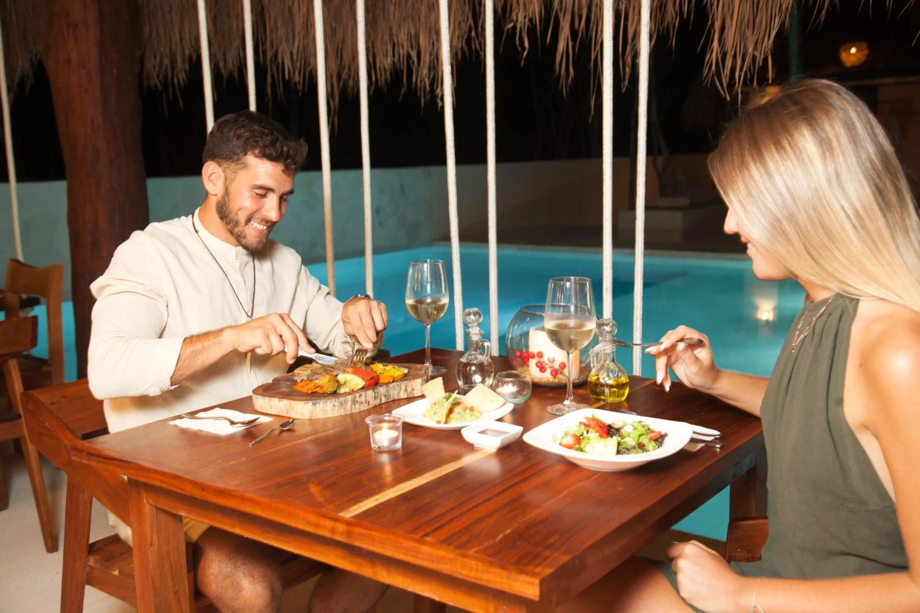 Restaurant/places to eat in Magic Xcacel Tulum