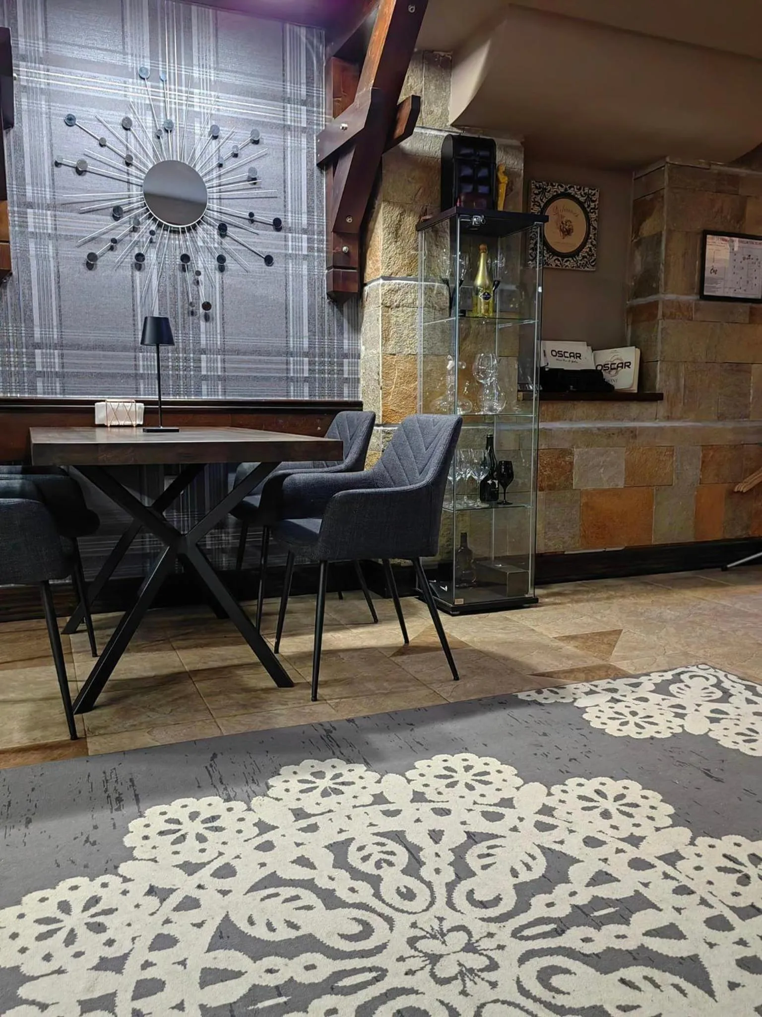 Restaurant/places to eat in Hotel FAMIL - adults only