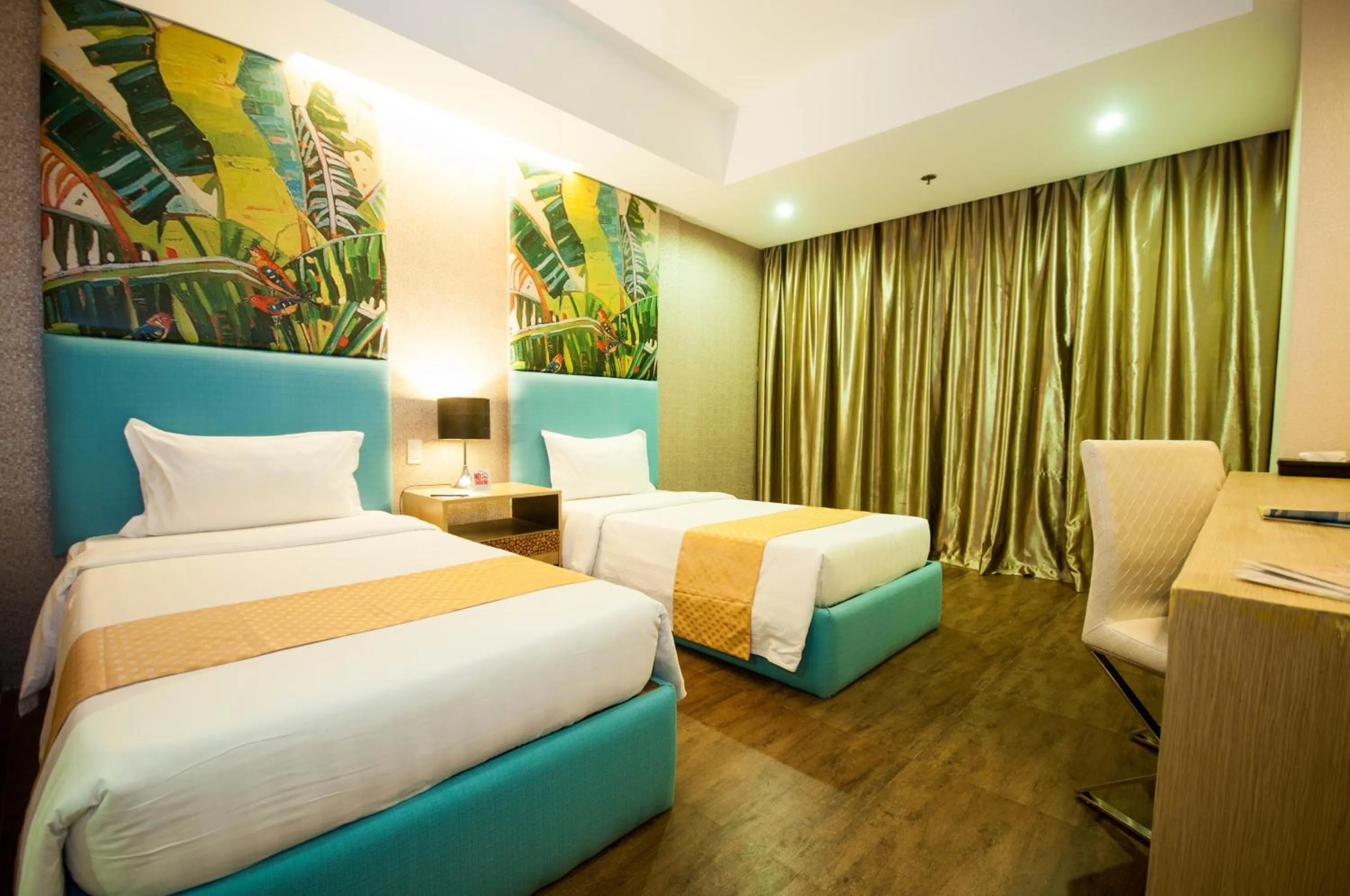 bunk bed, Bed in Aziza Paradise Hotel