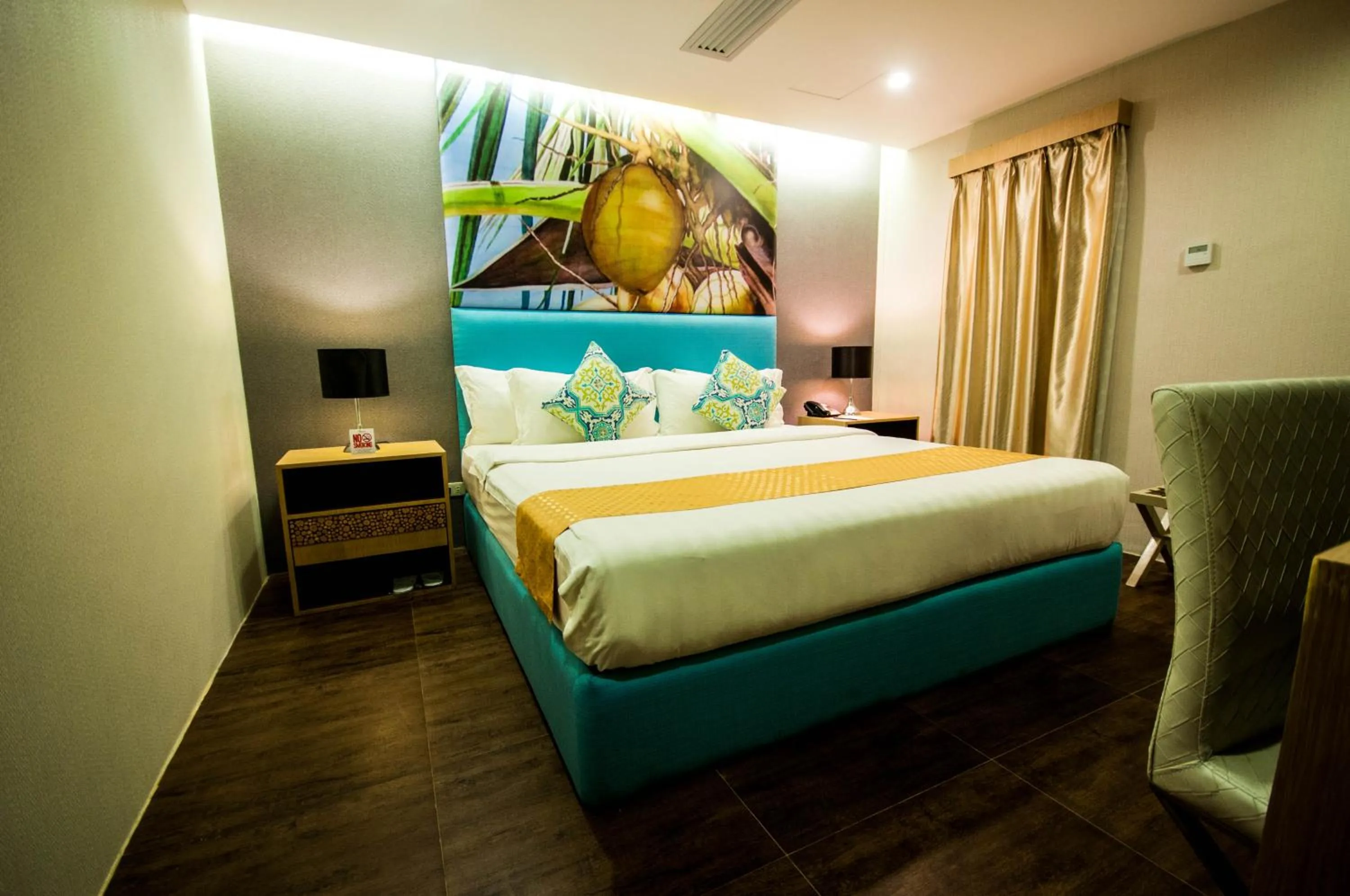 Bedroom, Bed in Aziza Paradise Hotel