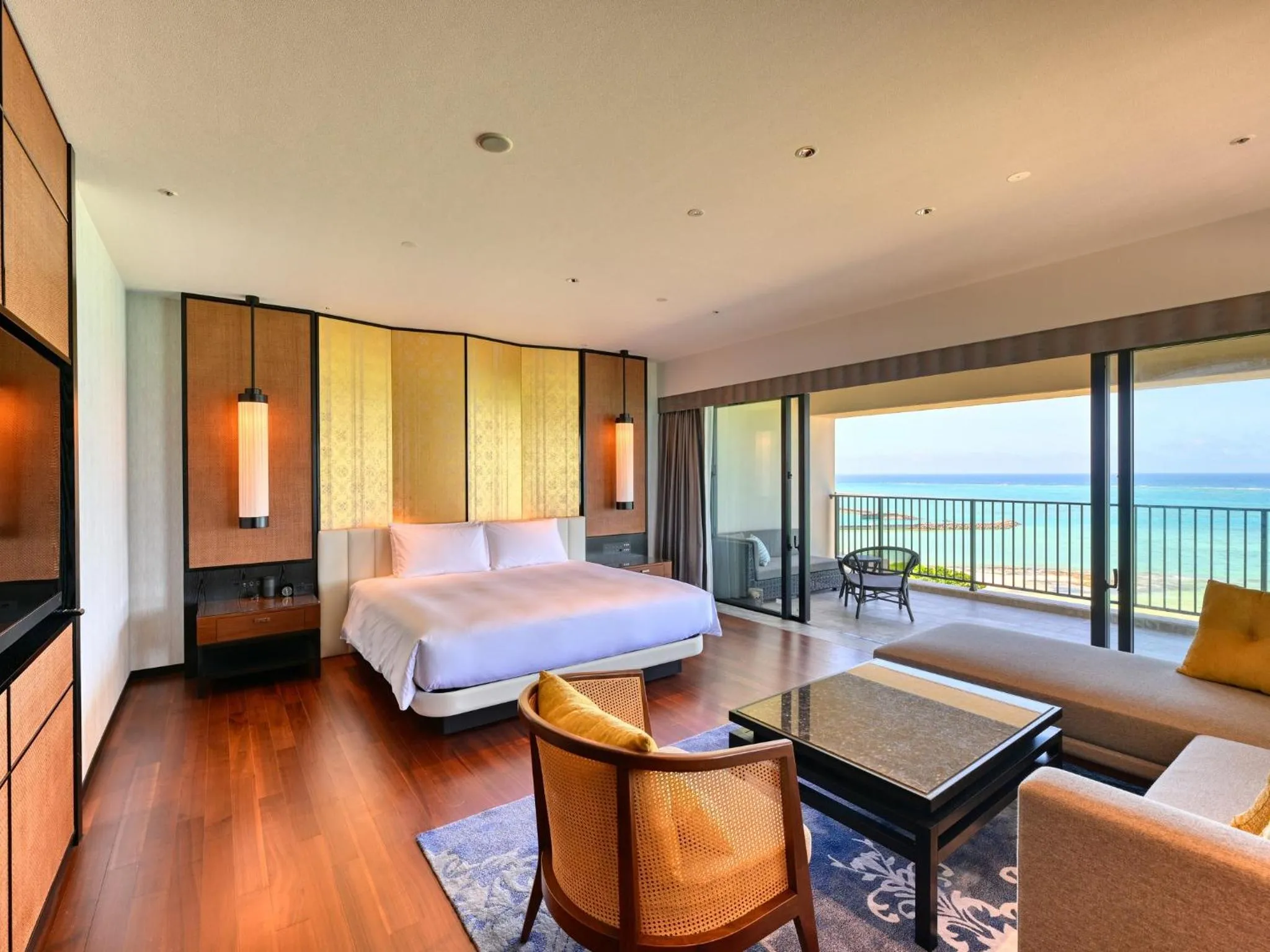 Photo of the whole room, Bed in Ryukyu Hotel & Resort Nashiro Beach