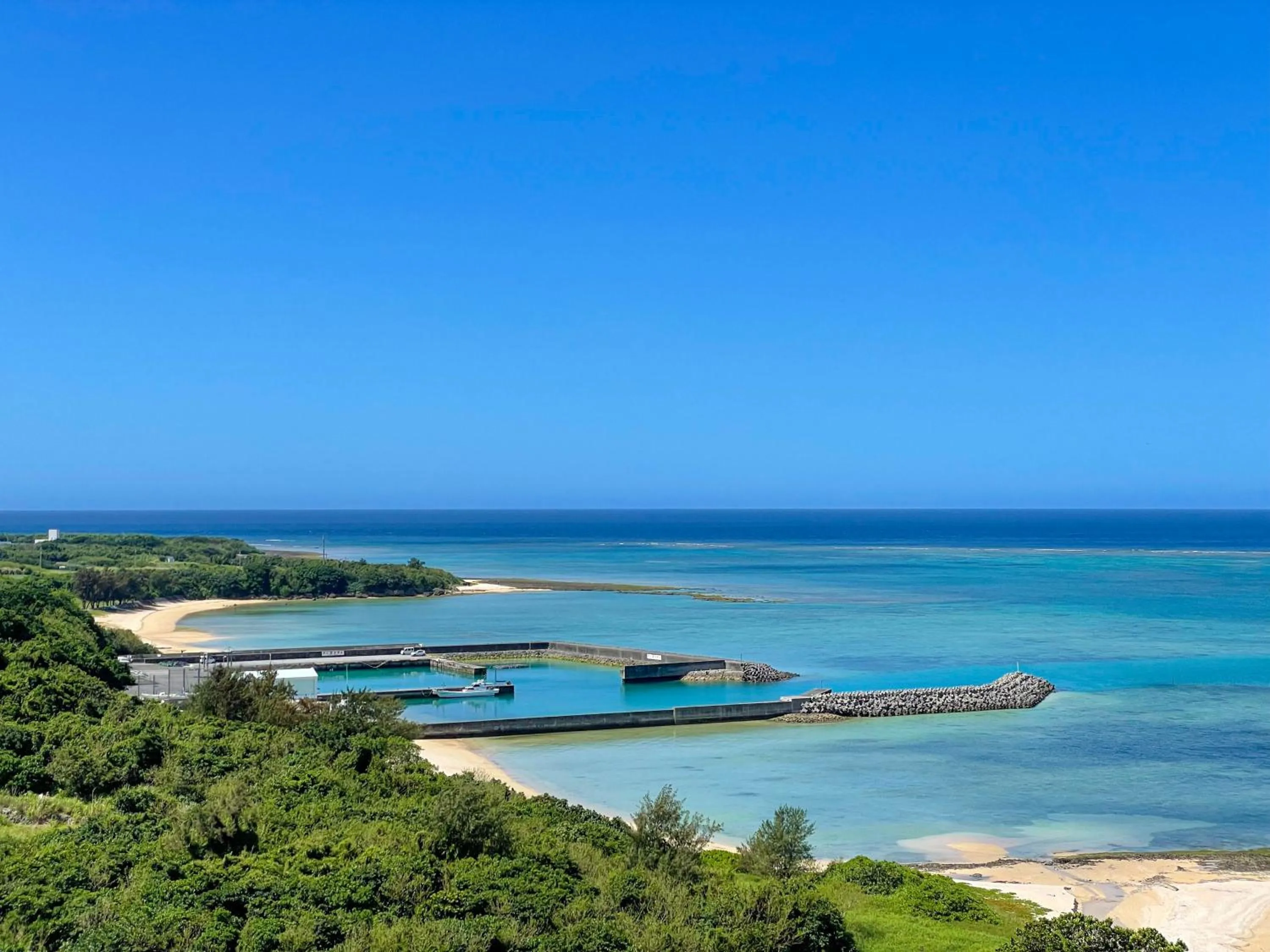 Natural landscape in Ryukyu Hotel & Resort Nashiro Beach