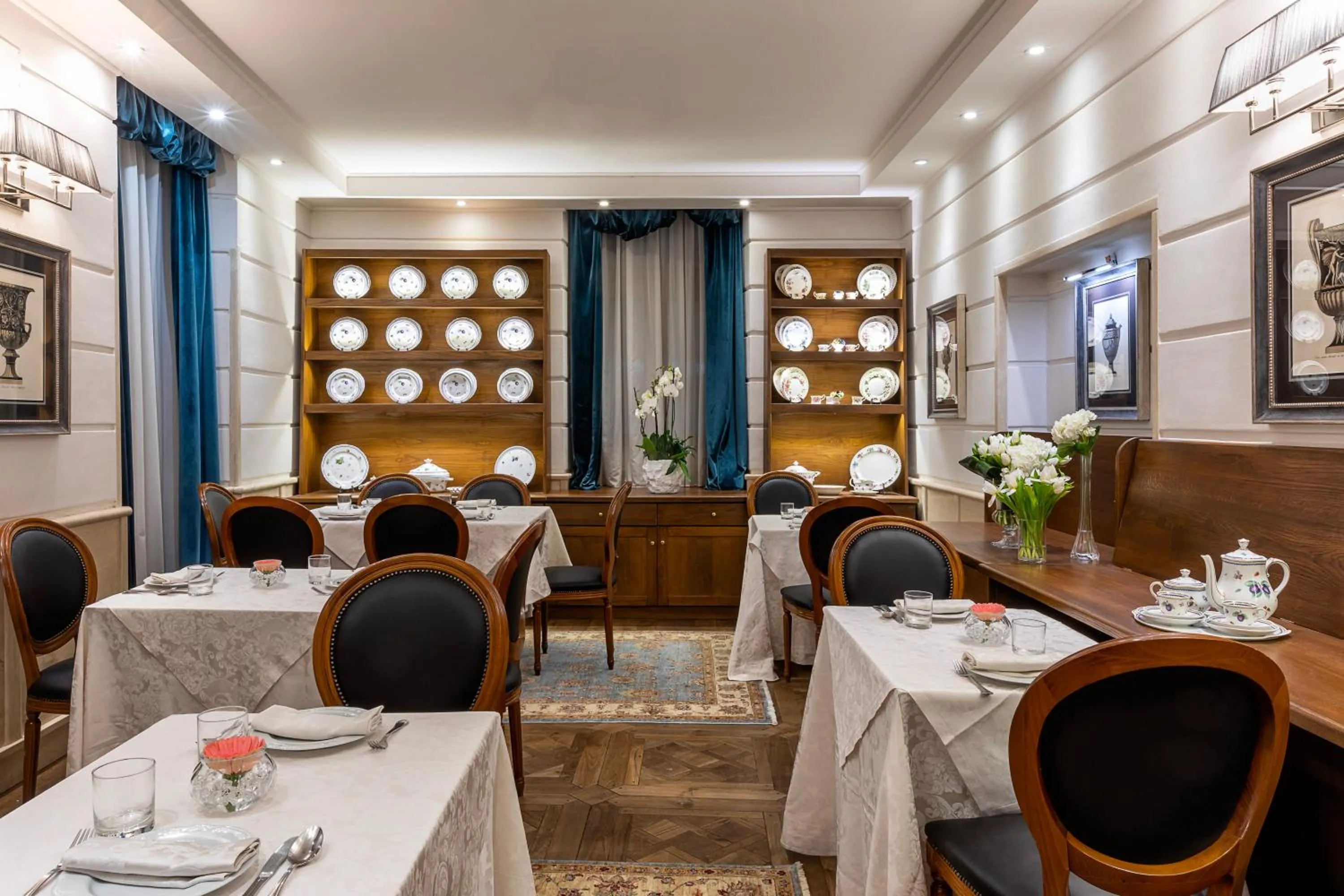 Breakfast in Hotel Barocco