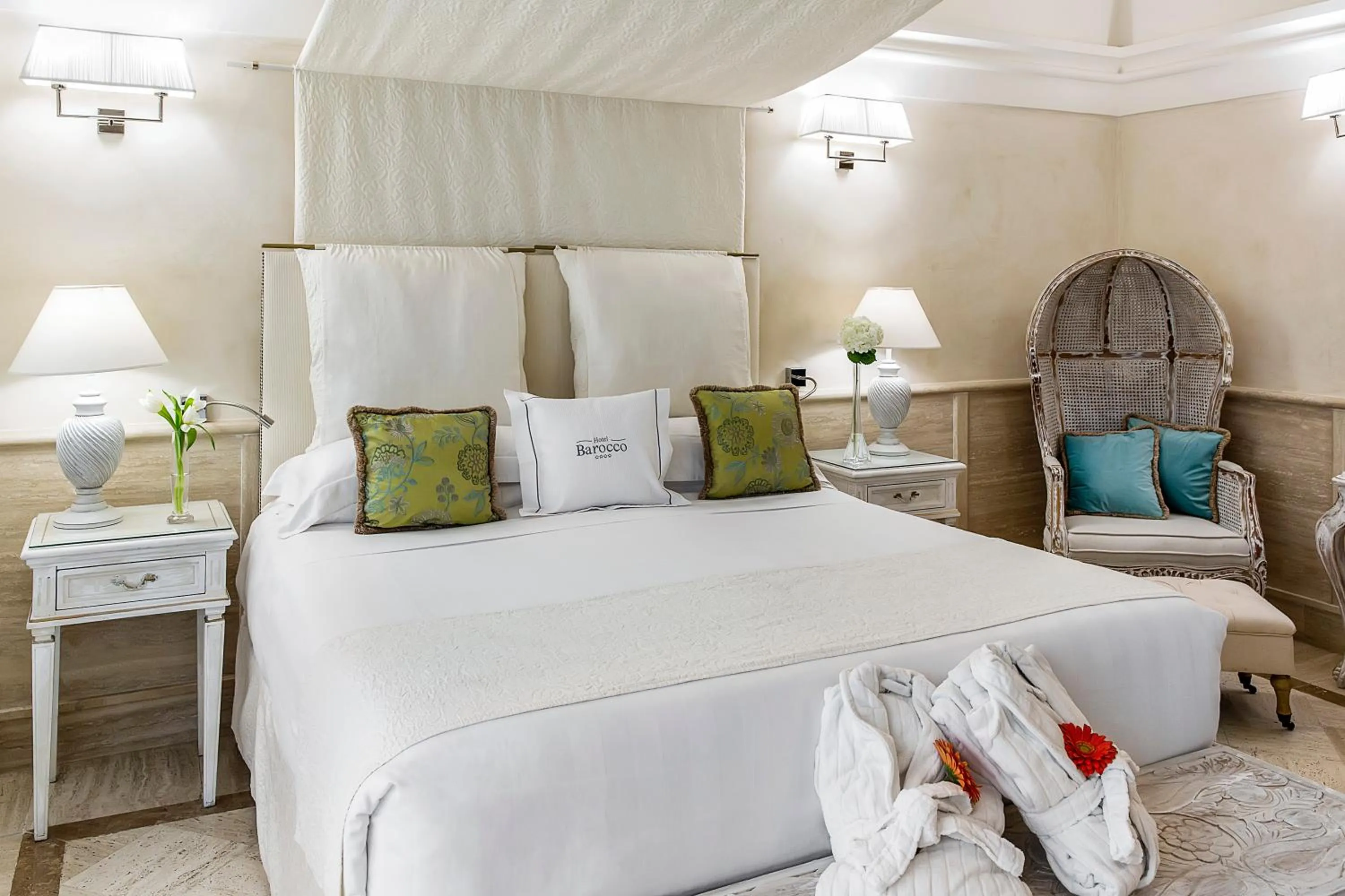 Bed in Hotel Barocco