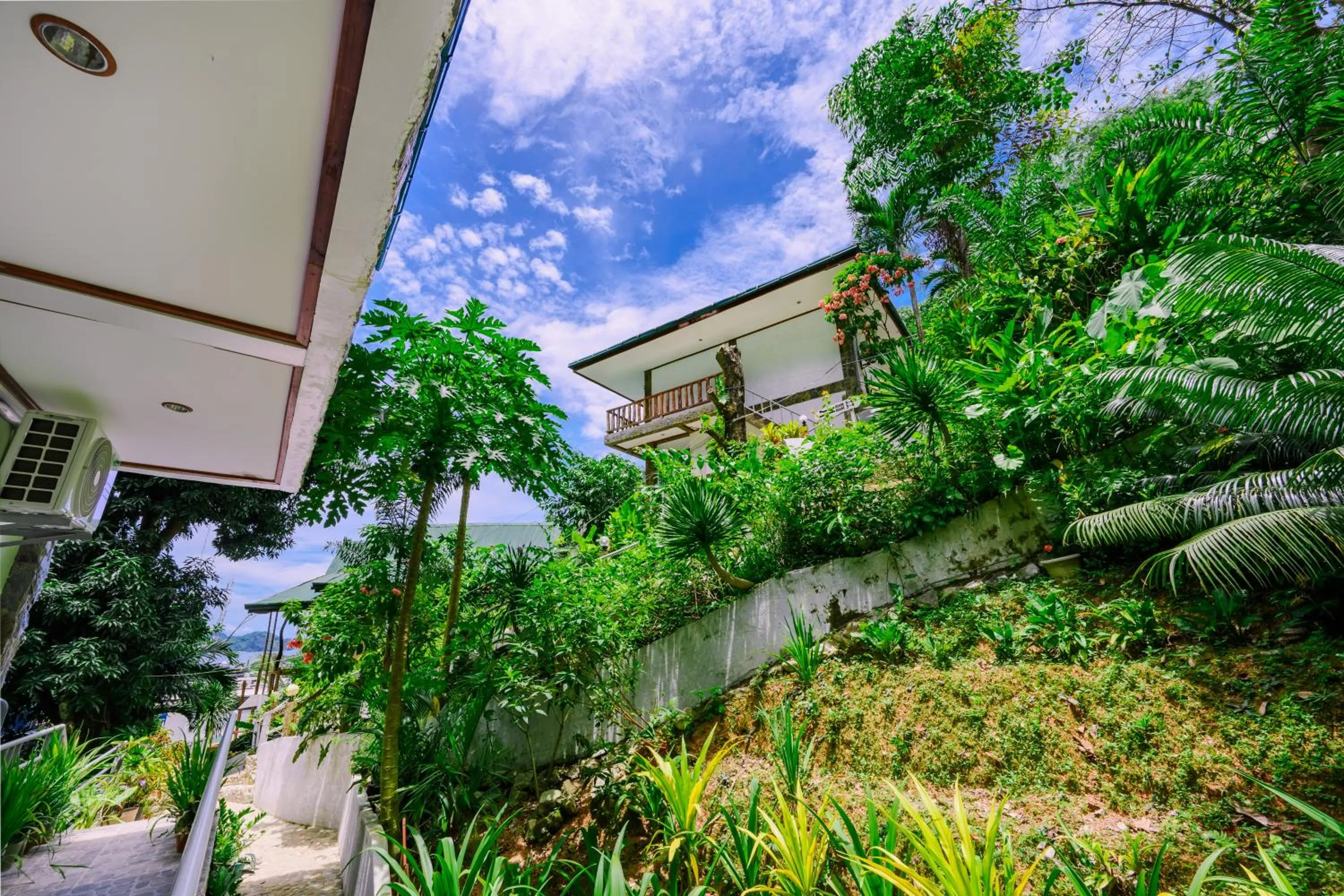 Property building in El Nido Viewdeck Cottages