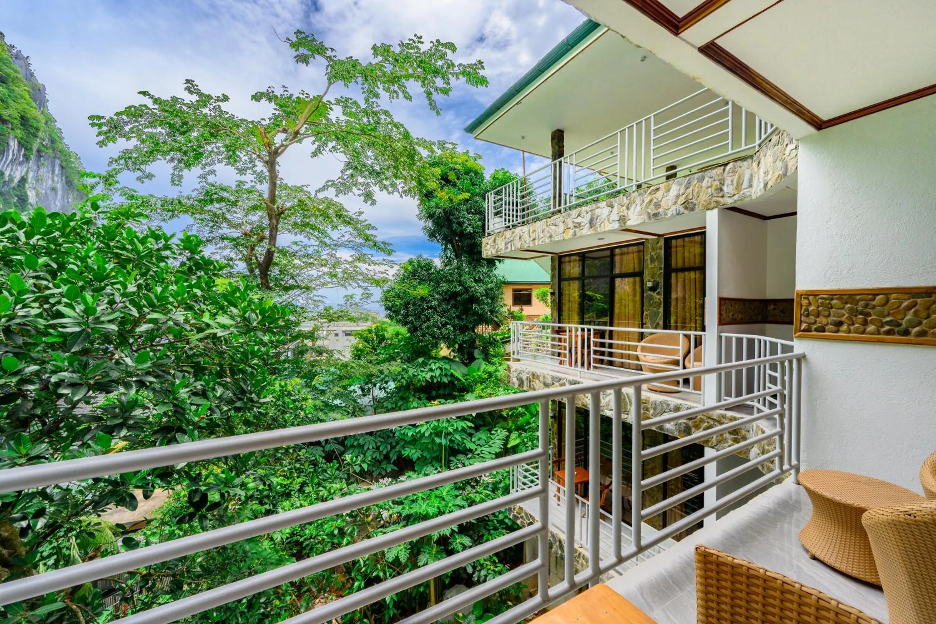 Property building in El Nido Viewdeck Cottages