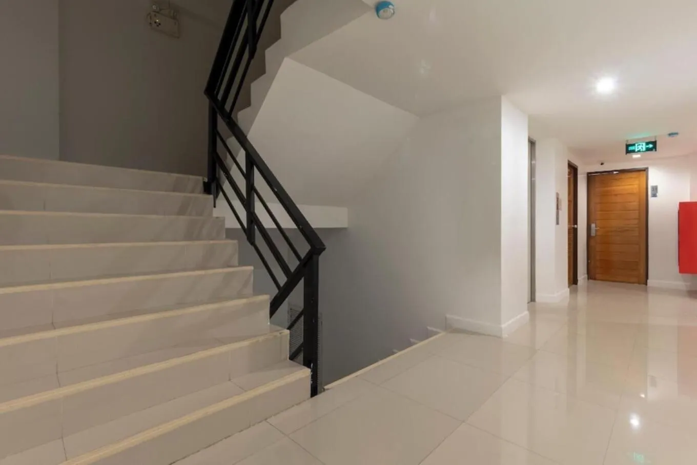 elevator in By Dee at Jomtien