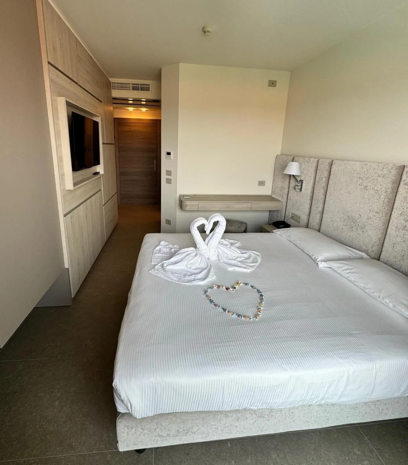 Bed in Hotel Porto Azzurro