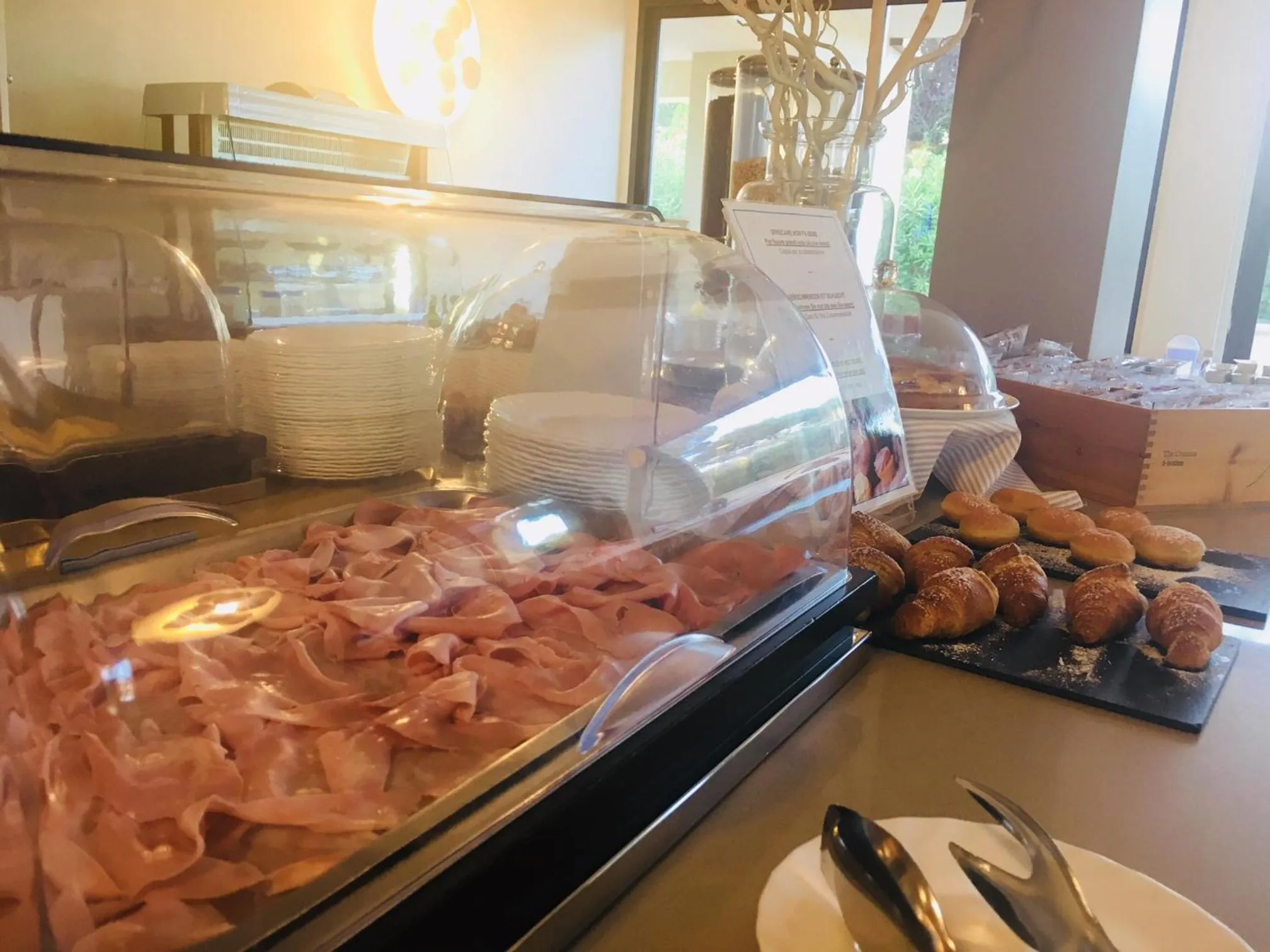 Restaurant/places to eat in Hotel Porto Azzurro