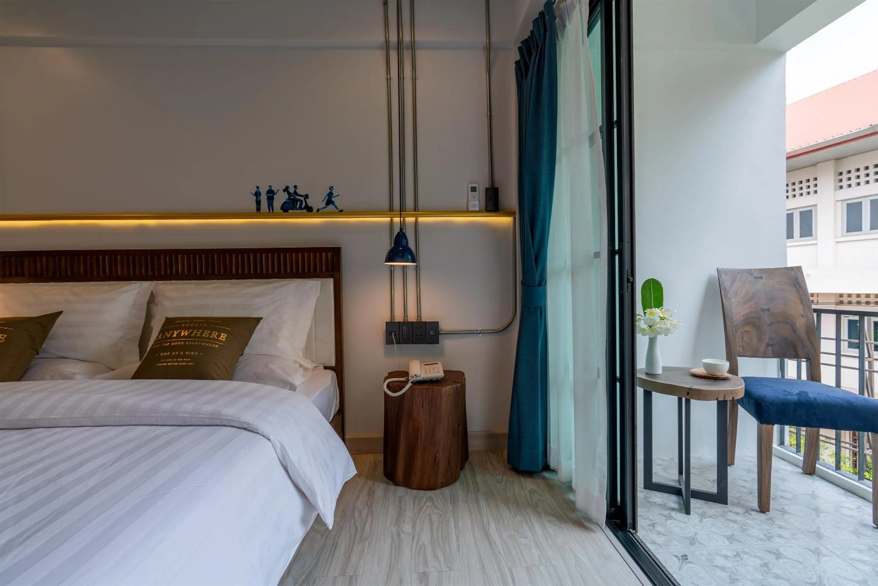 Bed in MOMO Hotel Chiang Mai