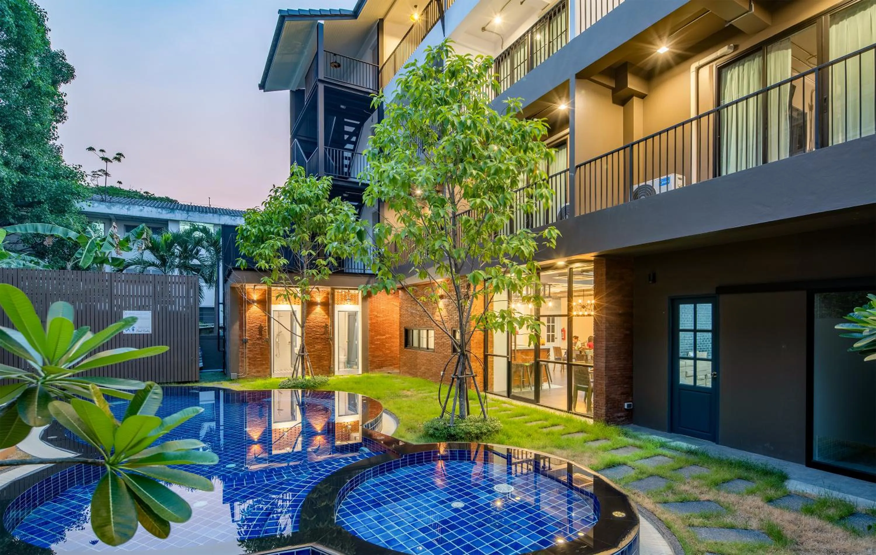 Property building in MOMO Hotel Chiang Mai