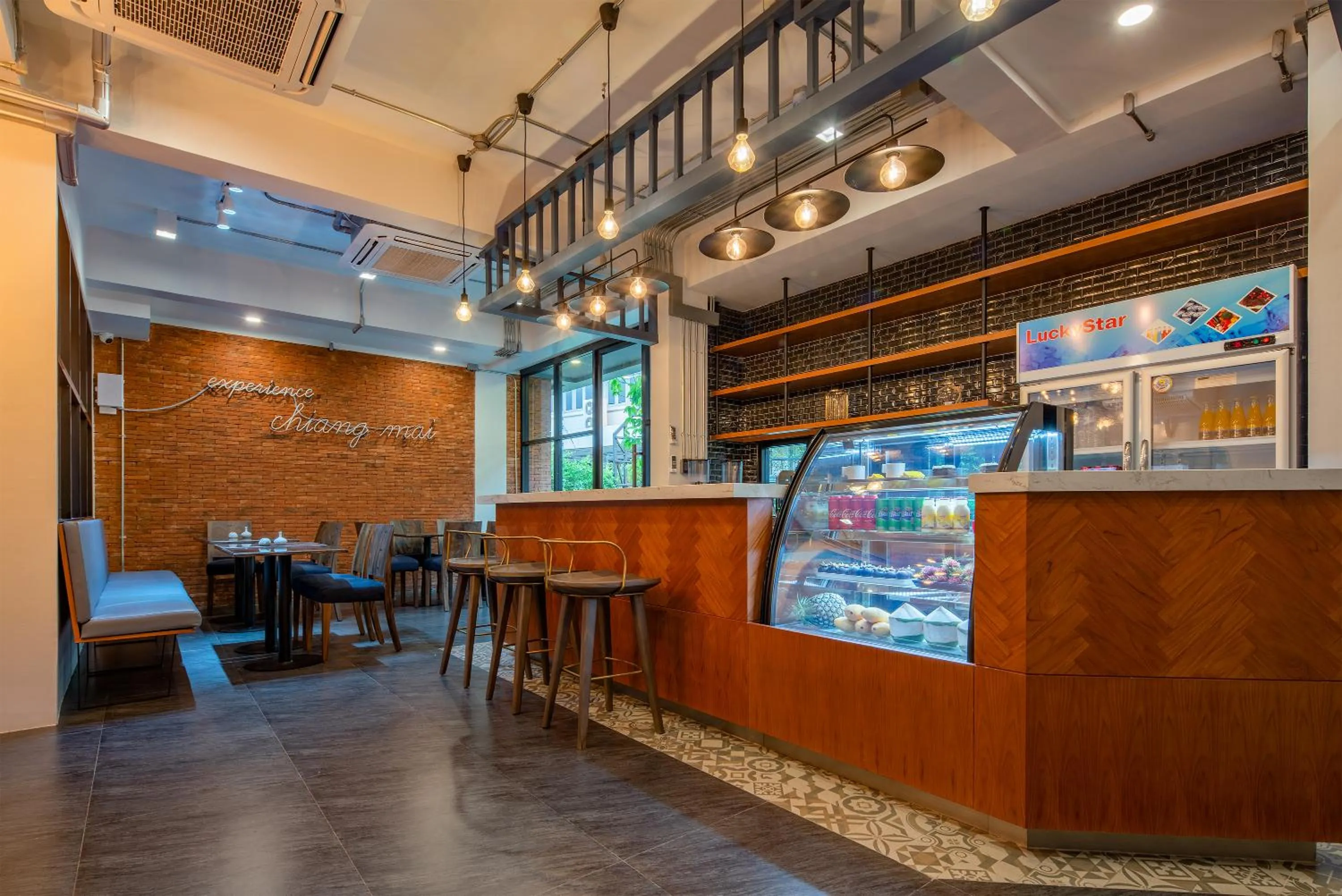 Restaurant/places to eat in MOMO Hotel Chiang Mai