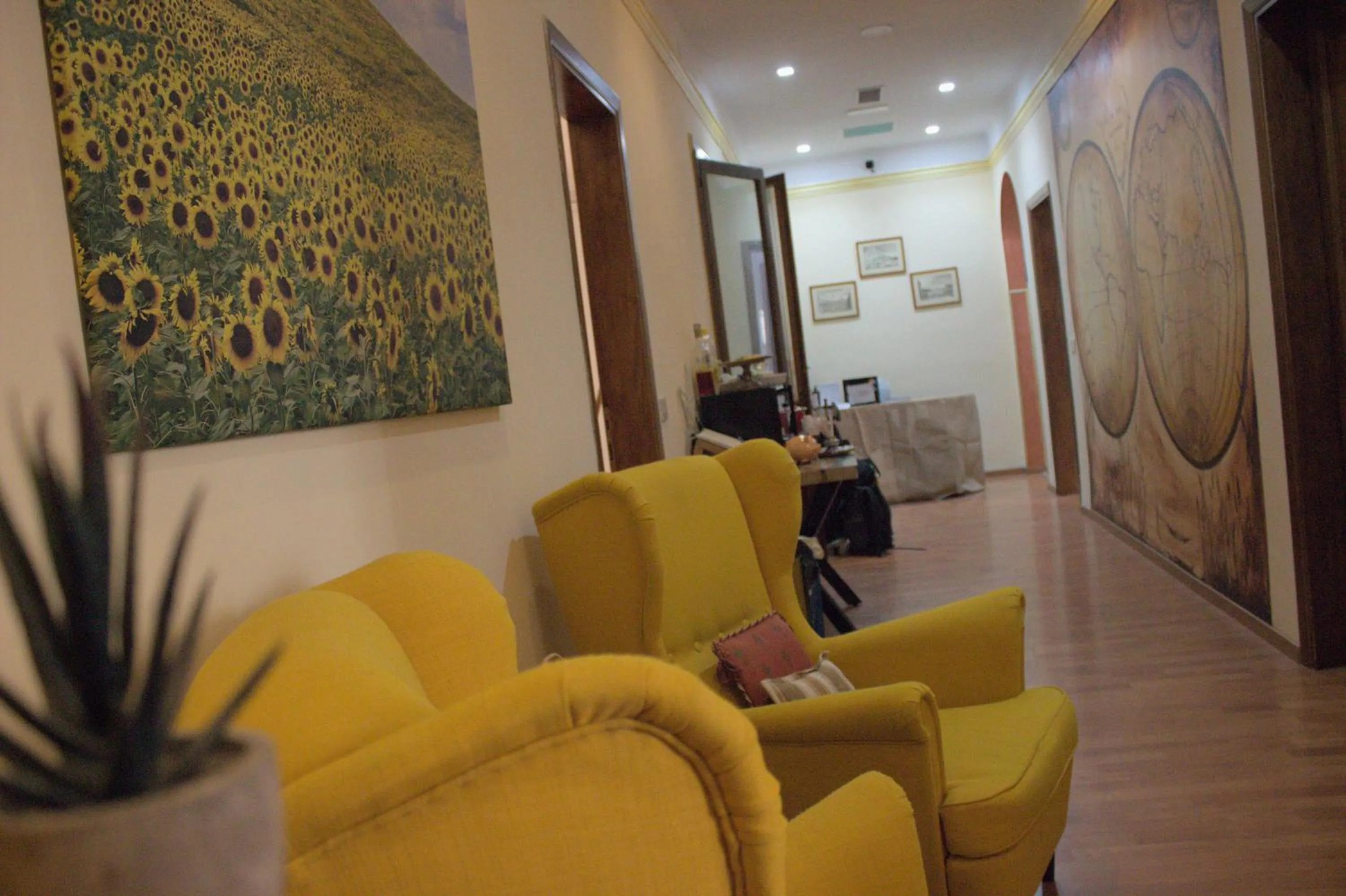 Seating area in Soggiorno Madrid