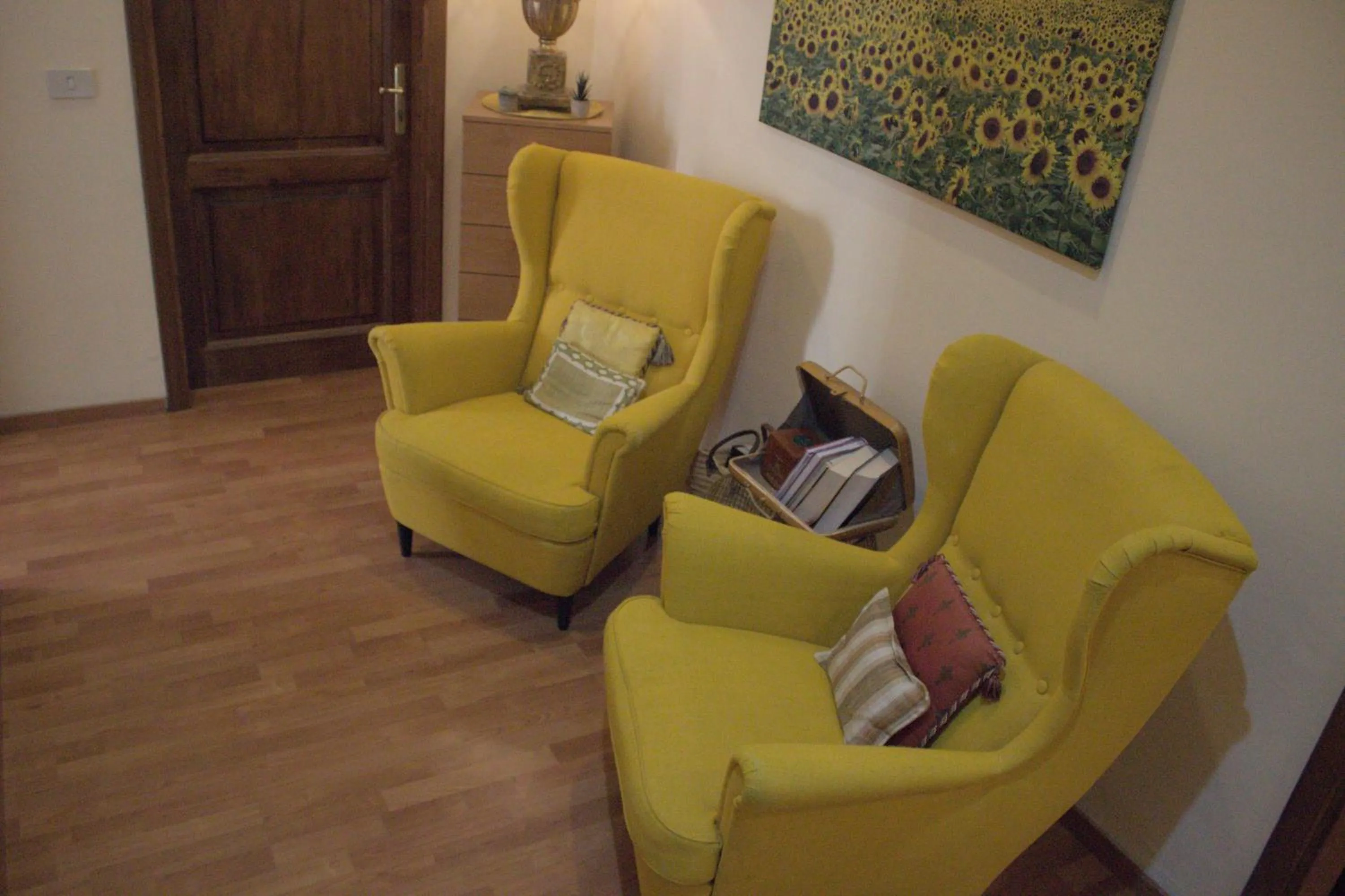 Seating area in Soggiorno Madrid