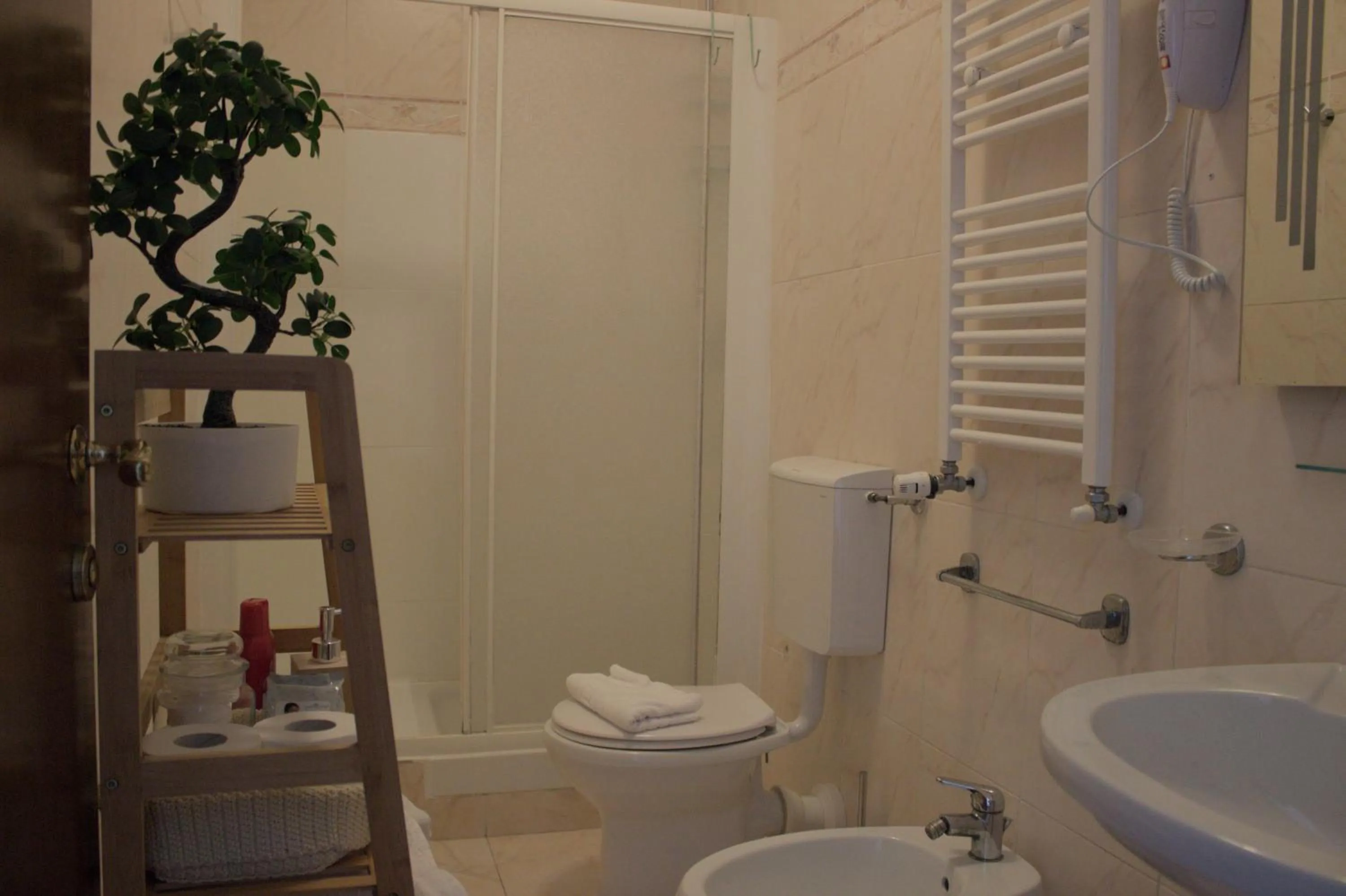 Shower in Soggiorno Madrid