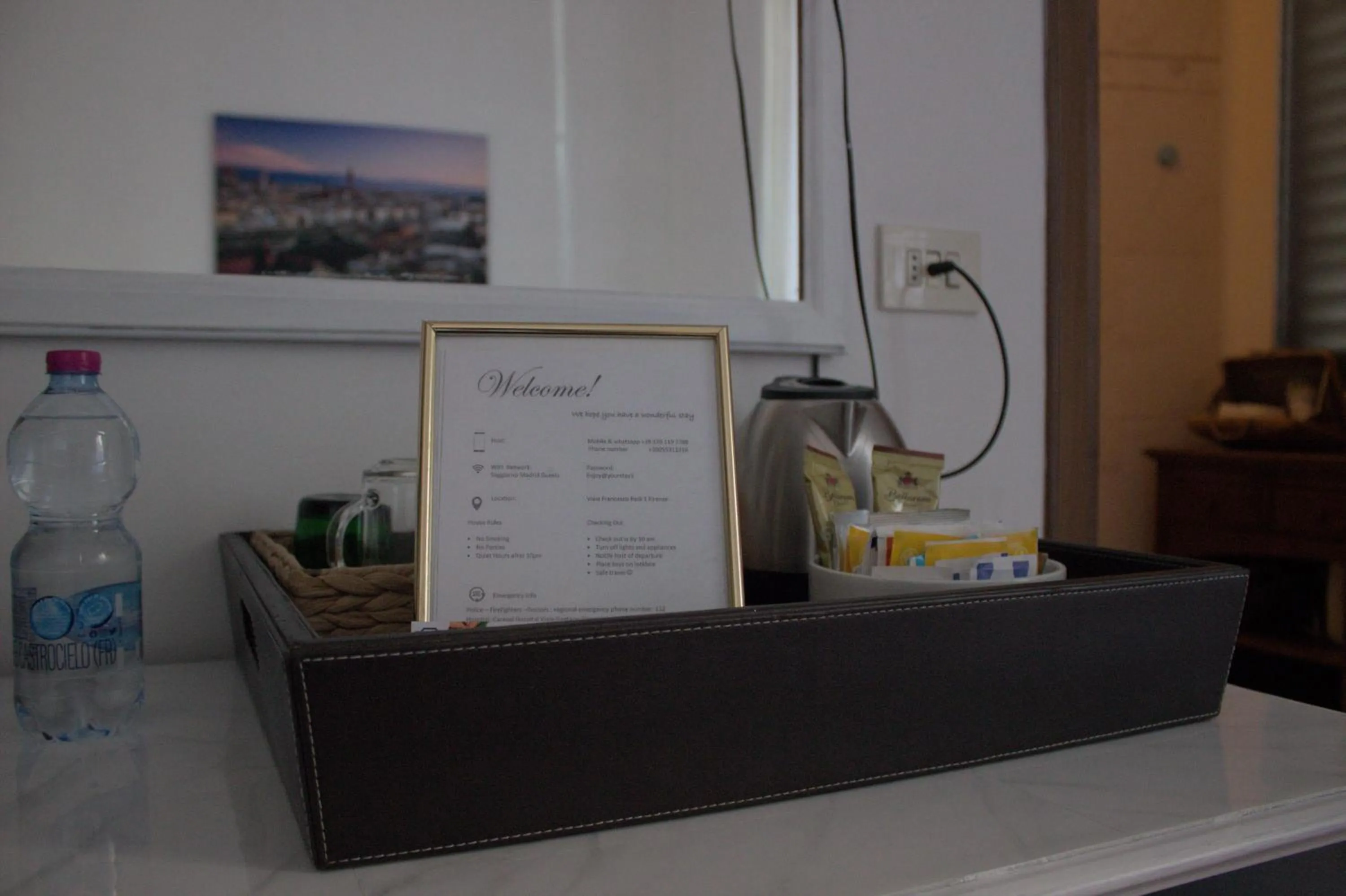 Coffee/tea facilities in Soggiorno Madrid