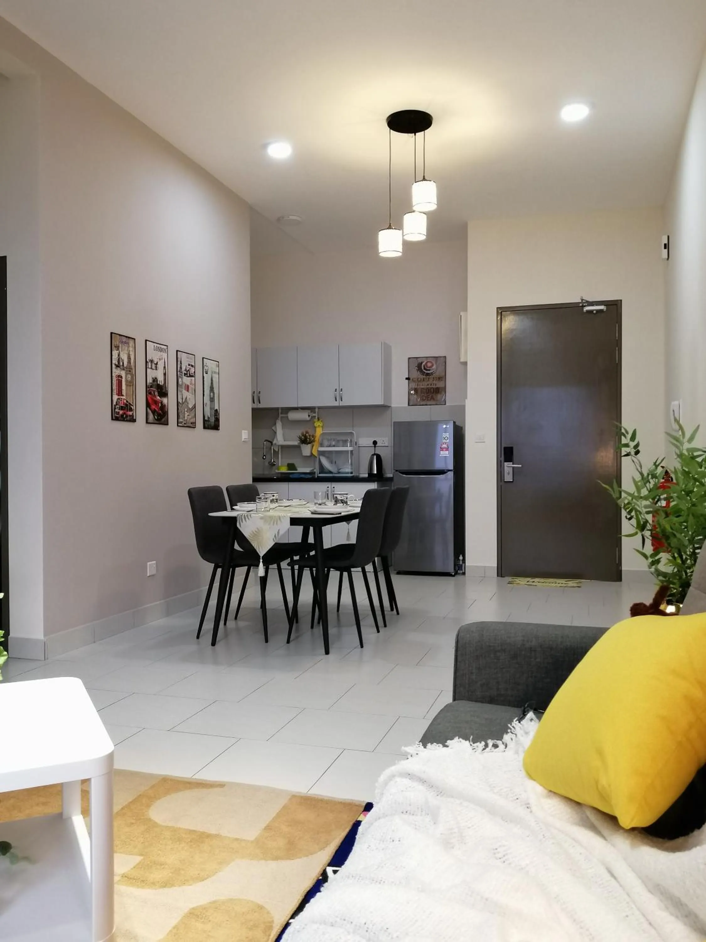 Living room in Astetica Residences @ Seri Kembangan