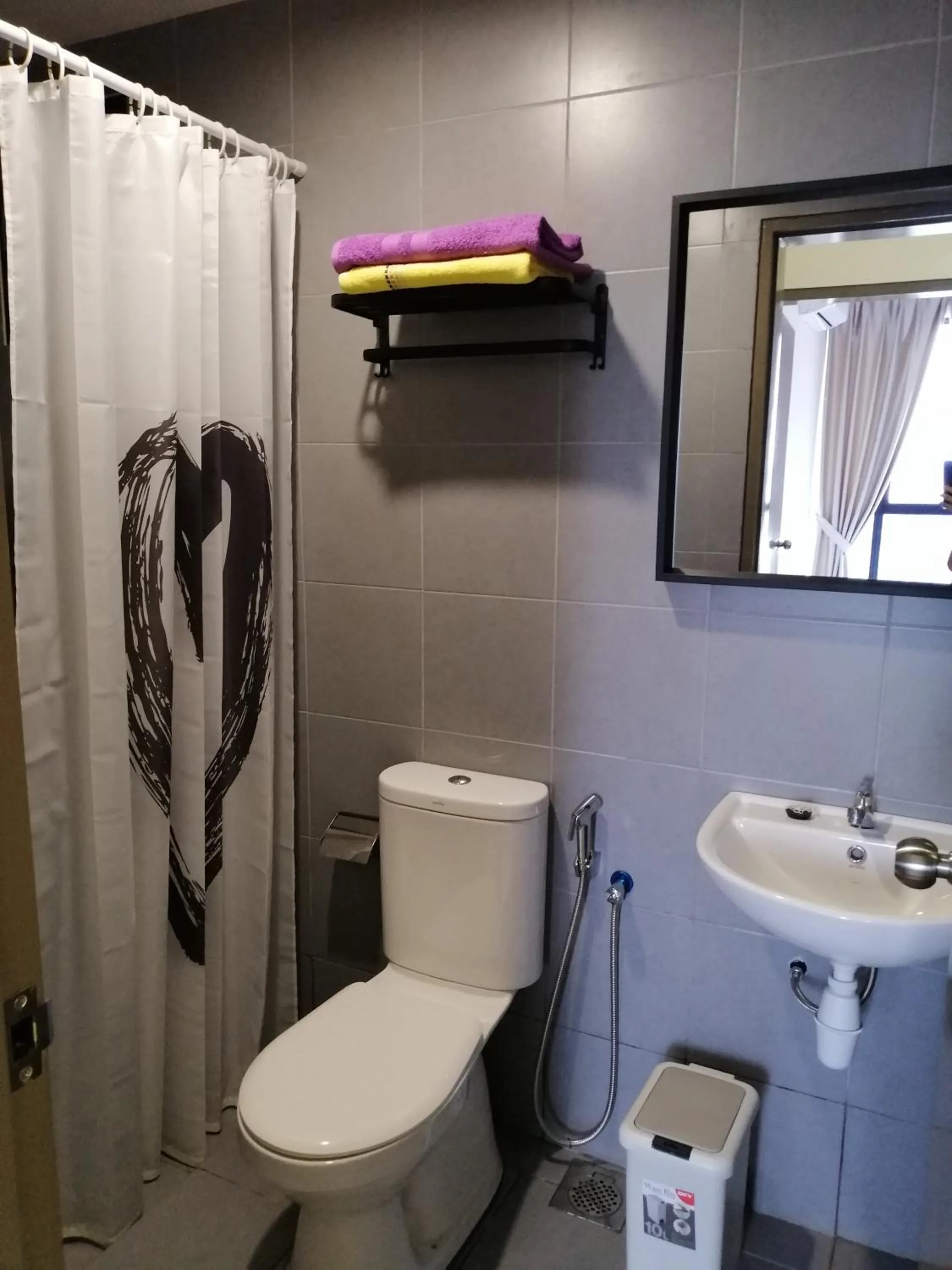 Shower in Astetica Residences @ Seri Kembangan