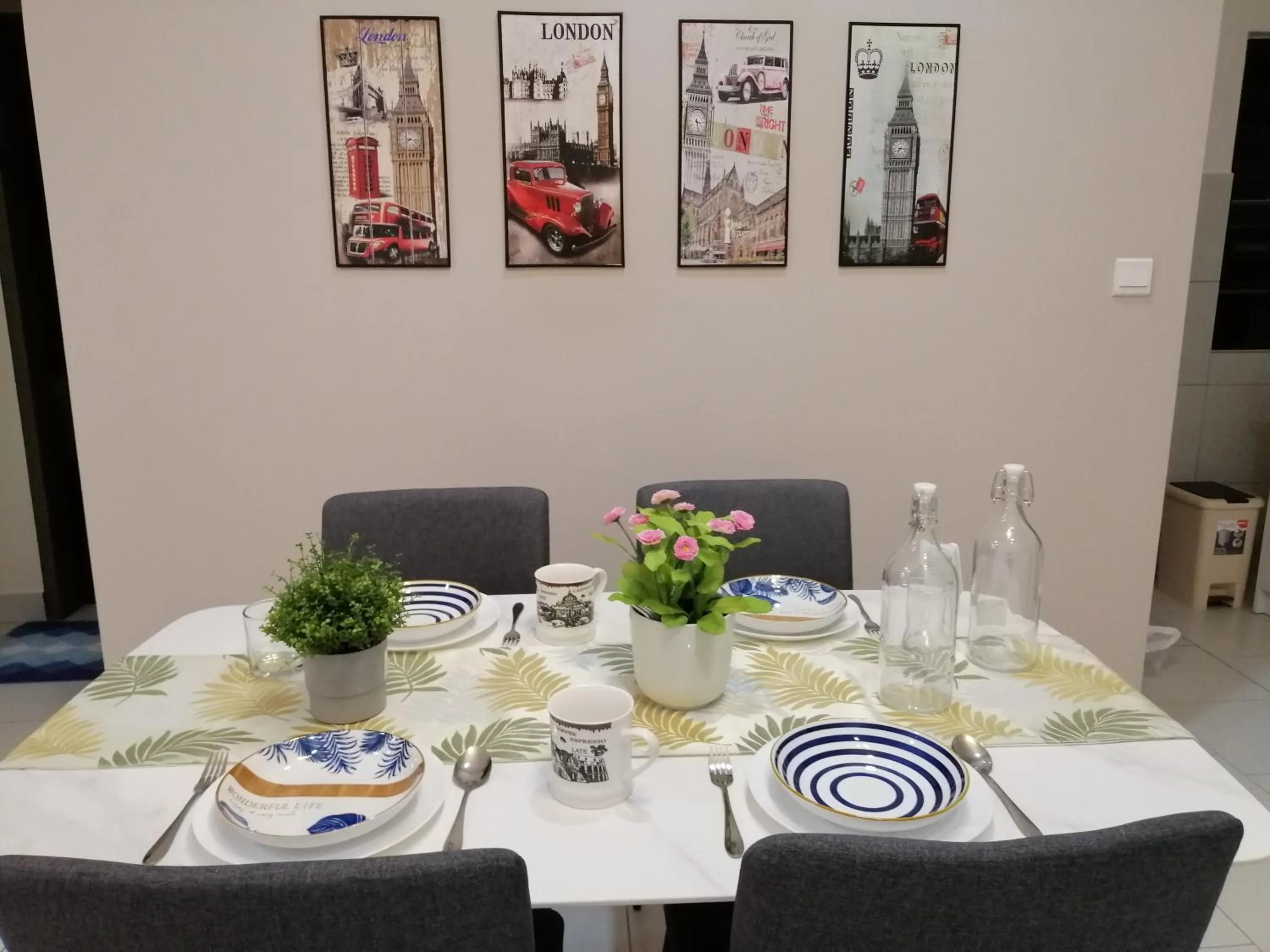 Dining area in Astetica Residences @ Seri Kembangan