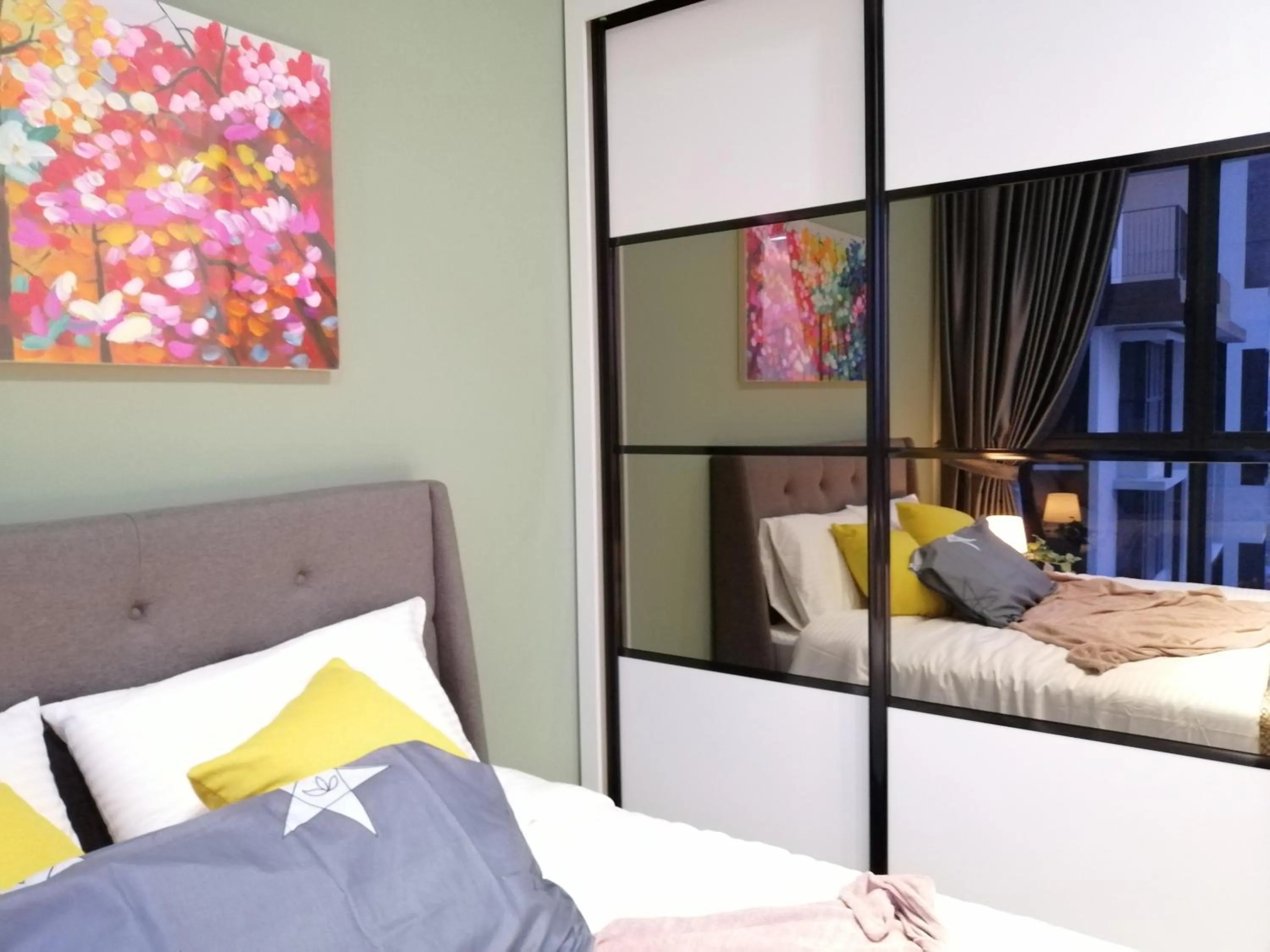 Bed in Astetica Residences @ Seri Kembangan