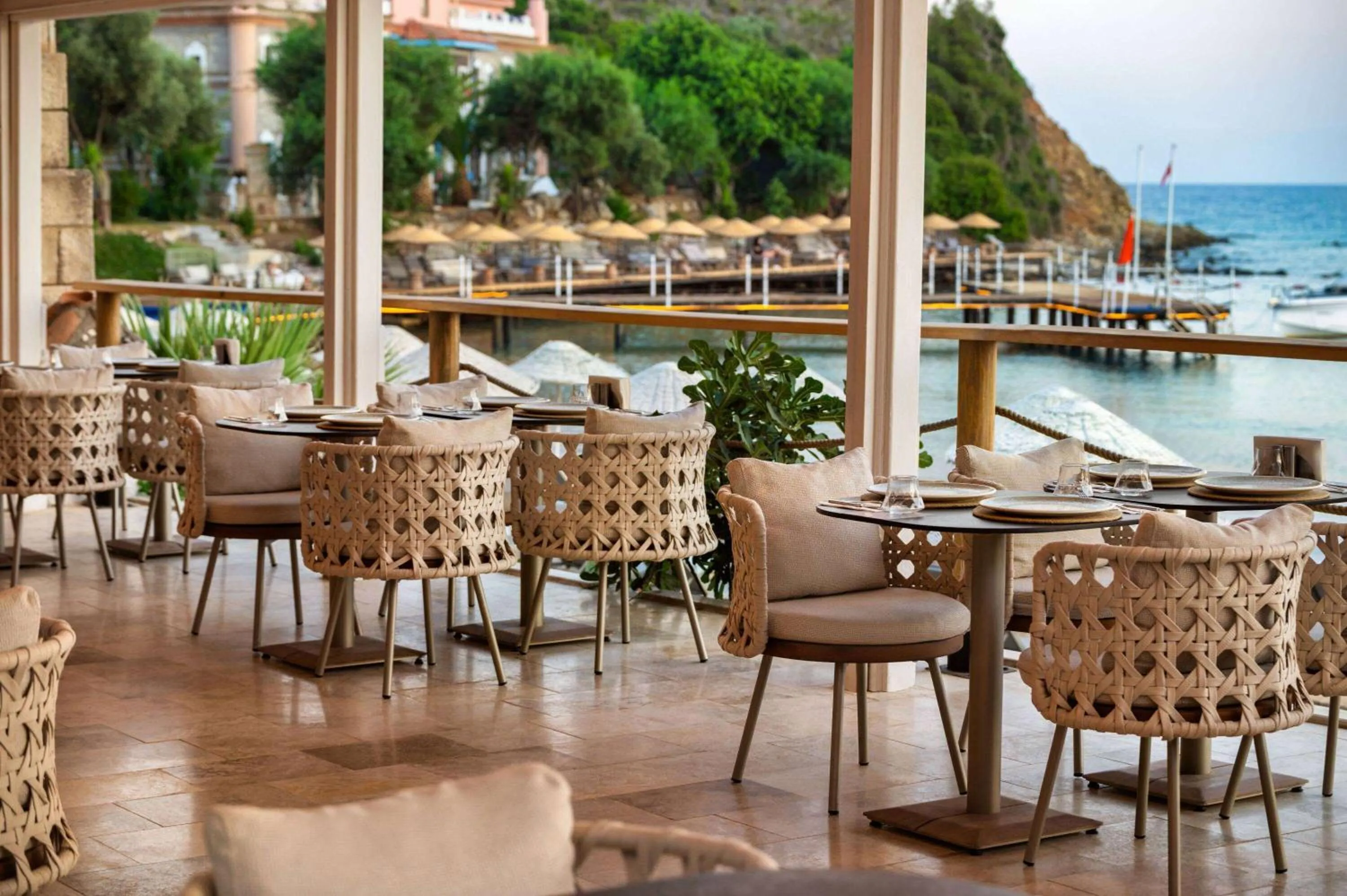 Lounge or bar in Wyndham Datca Perili Bay