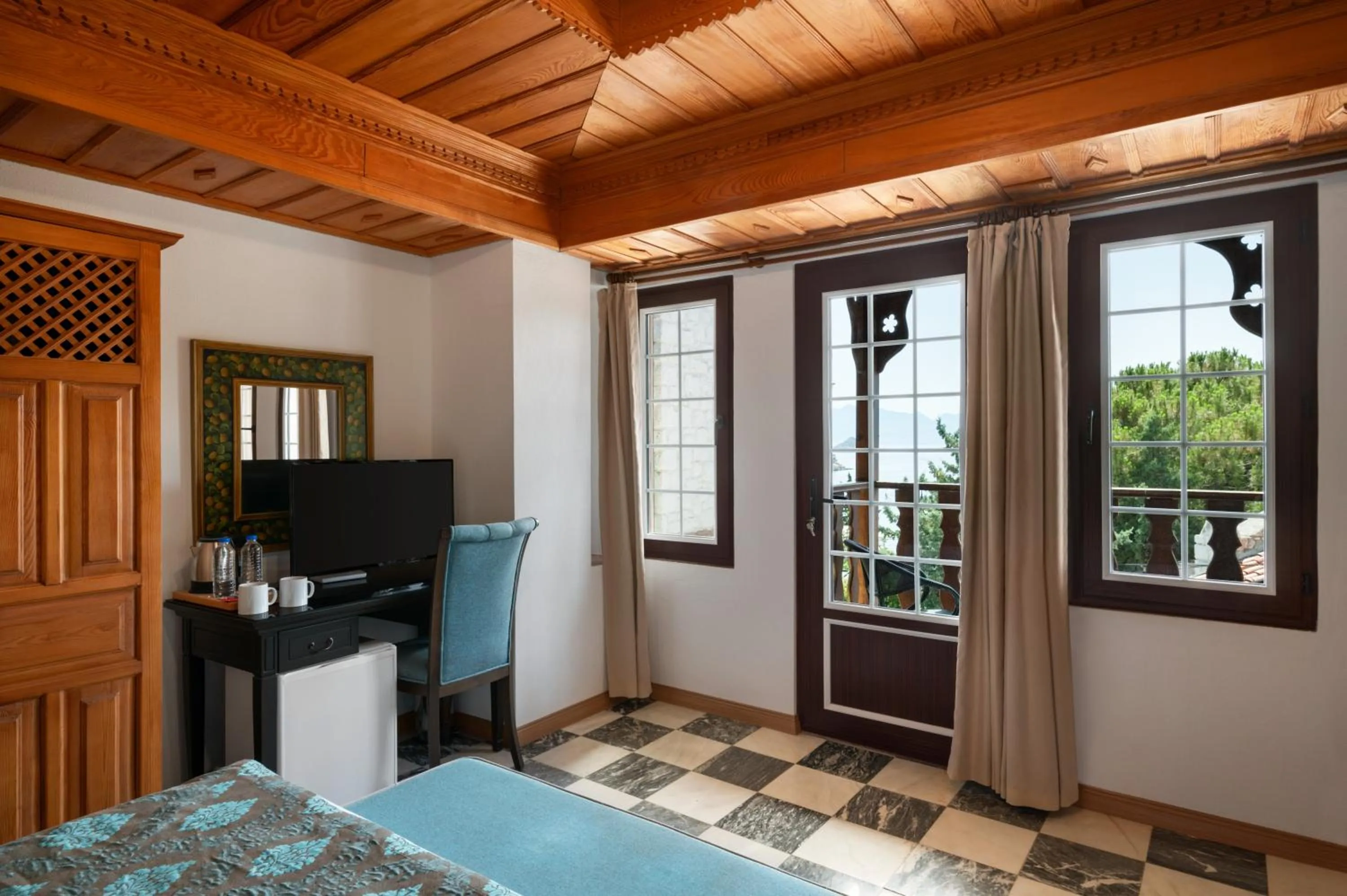 Photo of the whole room in Wyndham Datca Perili Bay