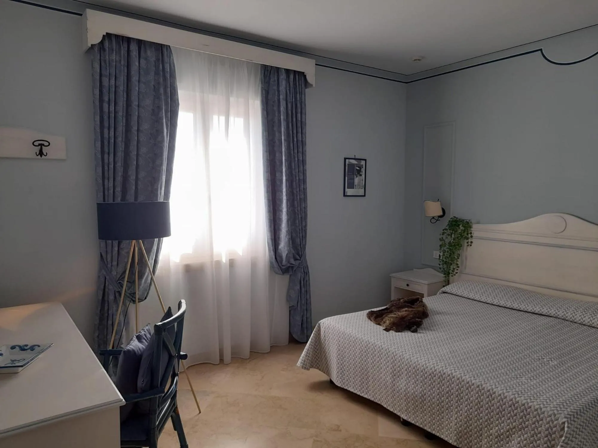 Photo of the whole room, Bed in Relais Antiche Saline