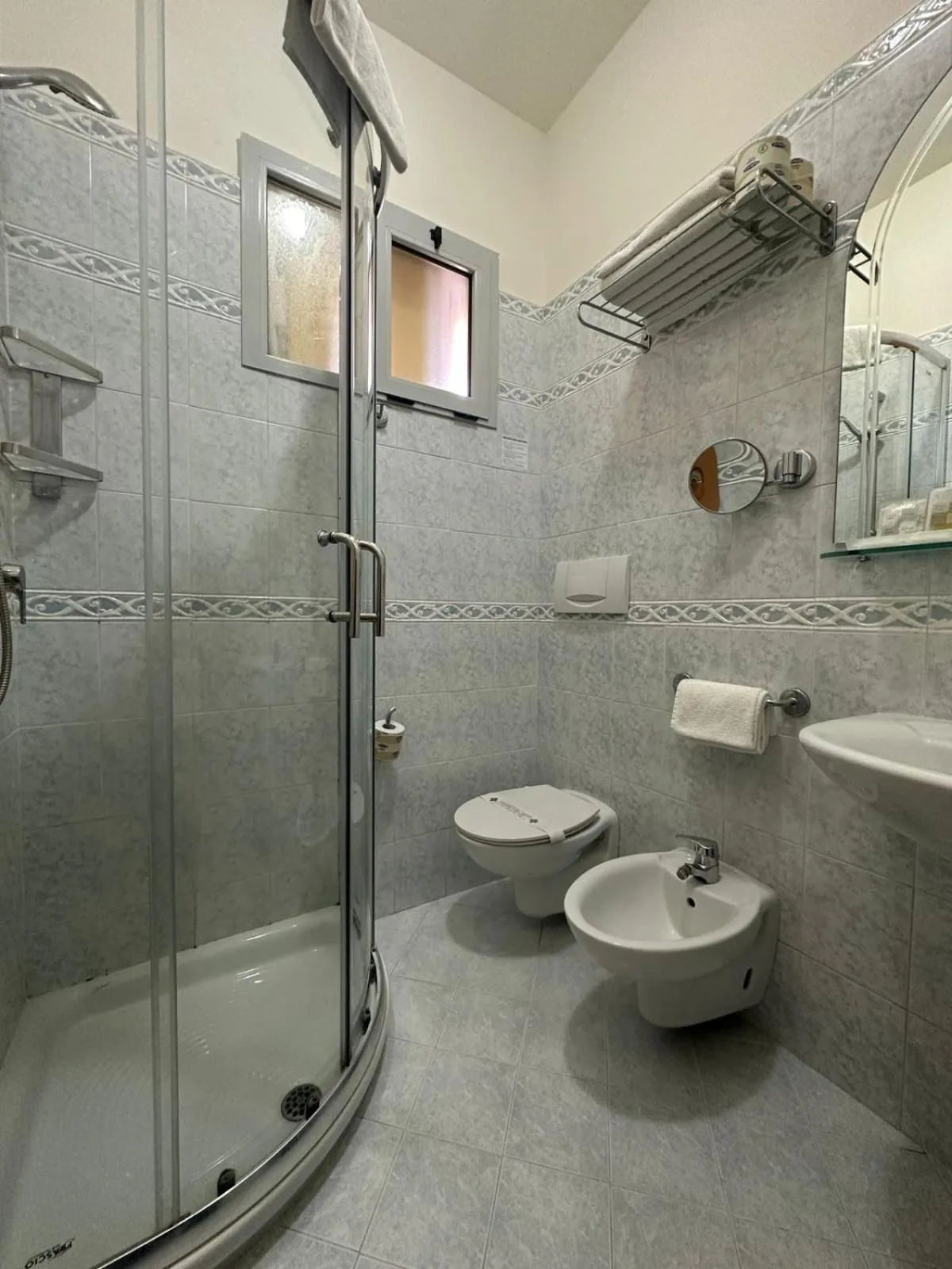 Shower in Hotel Ambra