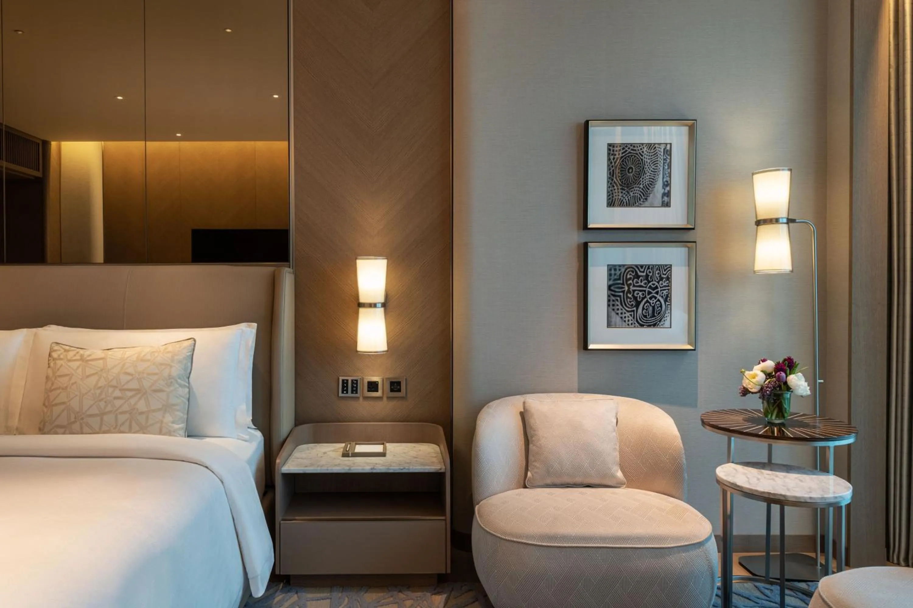 Photo of the whole room, Bed in The St. Regis Kuwait