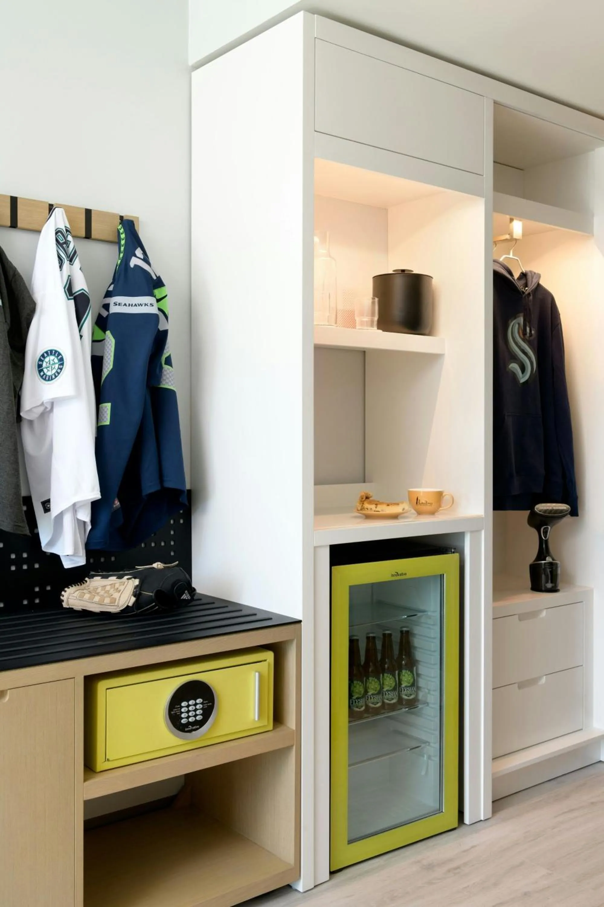 Photo of the whole room in Astra Hotel, Seattle, a Tribute Portfolio Hotel