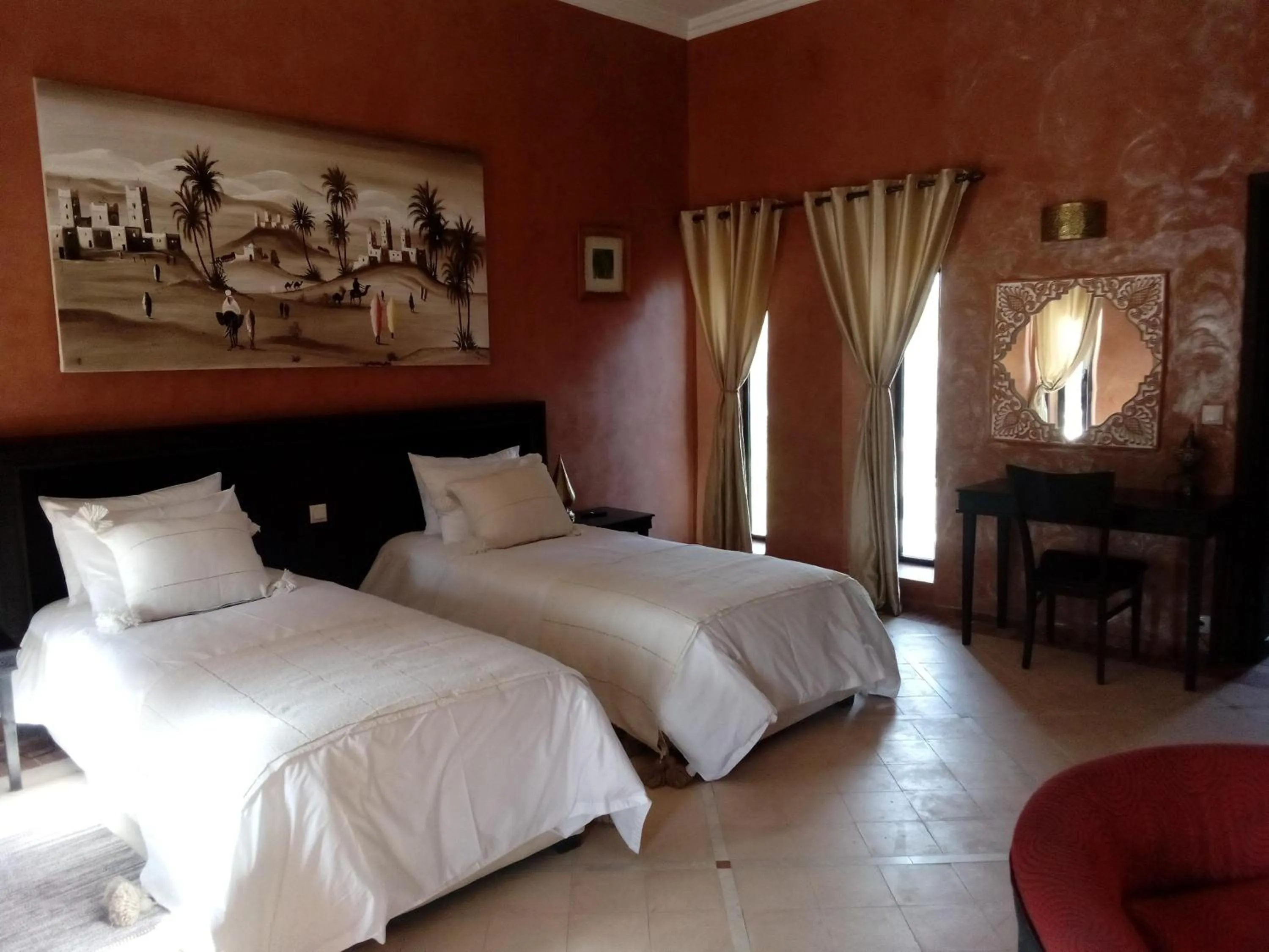 Bedroom, Bed in Le petit Château des Anges