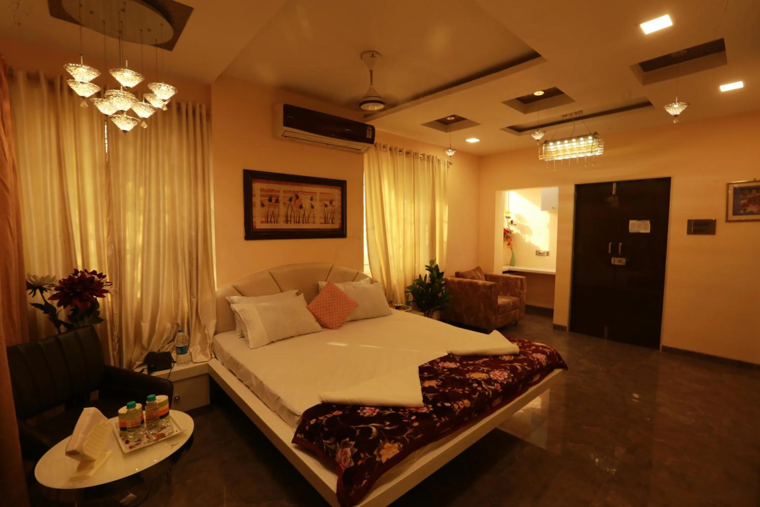 Bed in Villa Residency