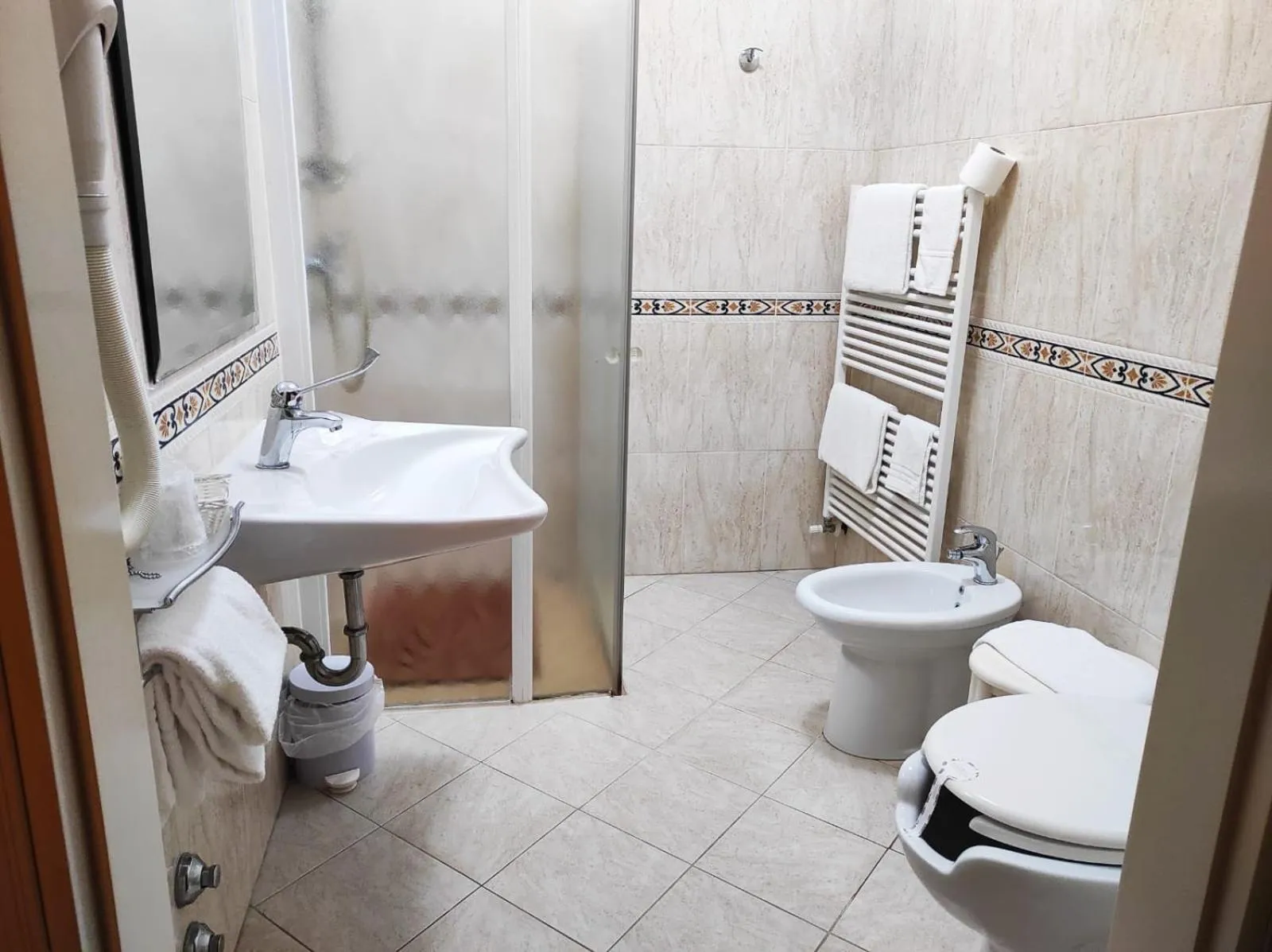 Bathroom in Hotel Sant'Andrea
