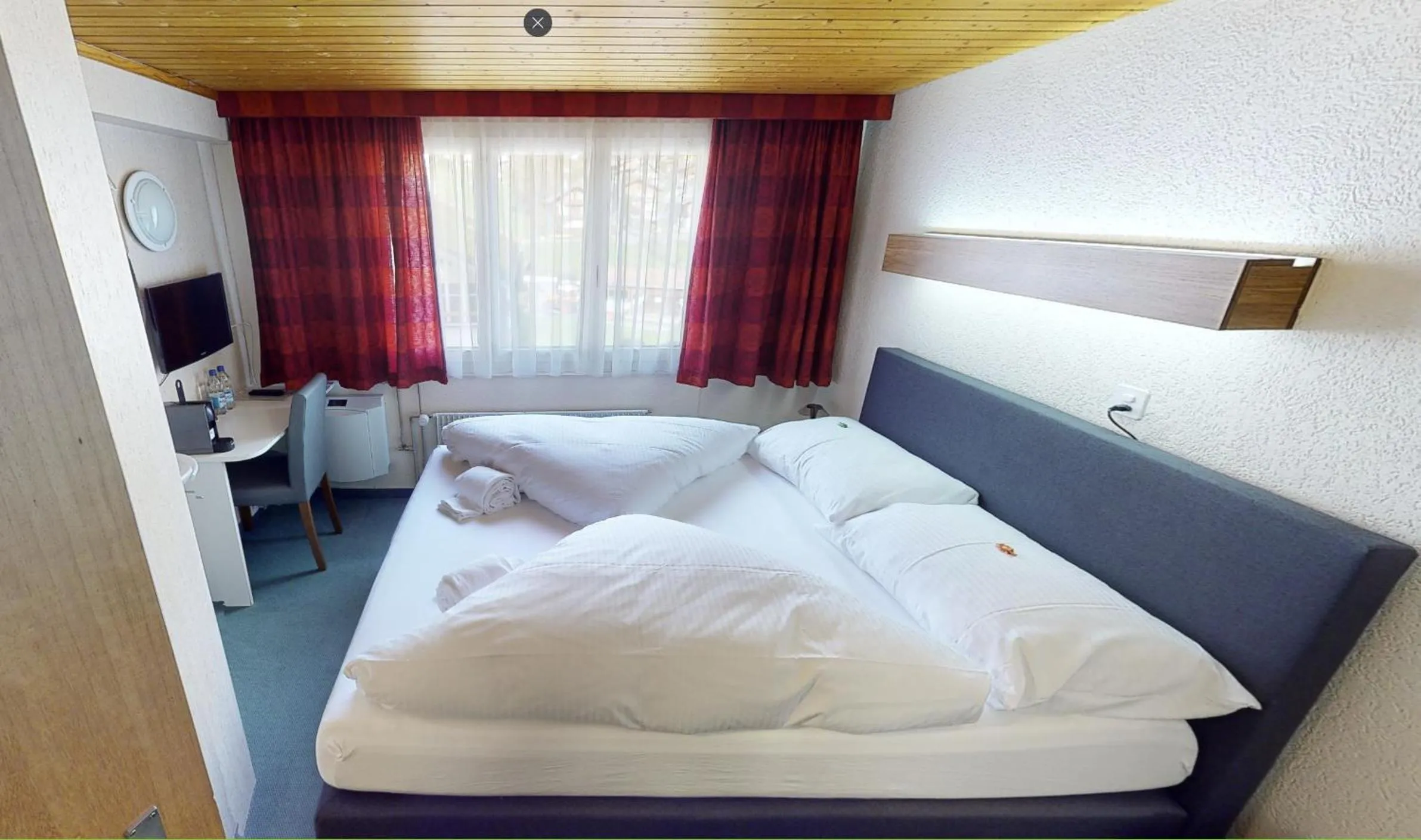 Bed in Boutique Hotel & Restaurant Bären Ringgenberg